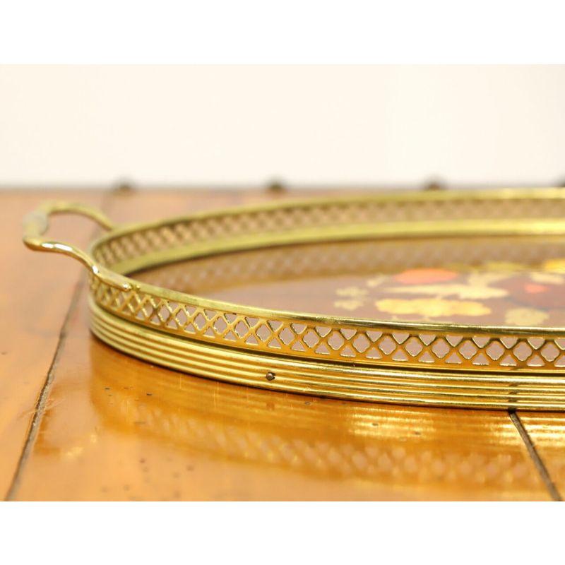 Vintage Florentia Marquetry Drink Tray with Brass Rim In Good Condition For Sale In Charlotte, NC