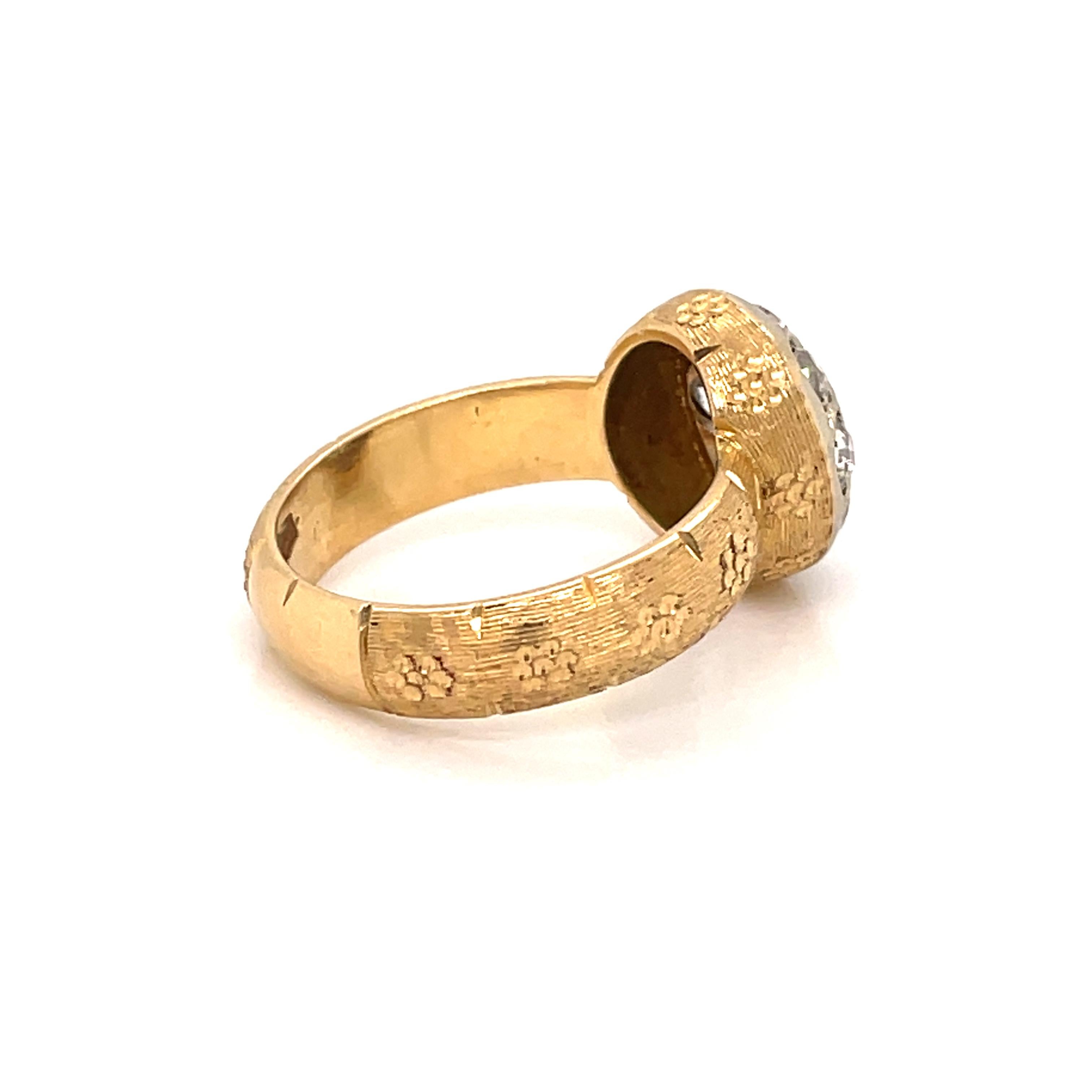 Vintage Florentine Gold Diamond Engraved Ring 4