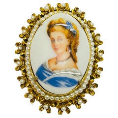 Broche vintage FLORENZA signée perles en porcelaine ton or