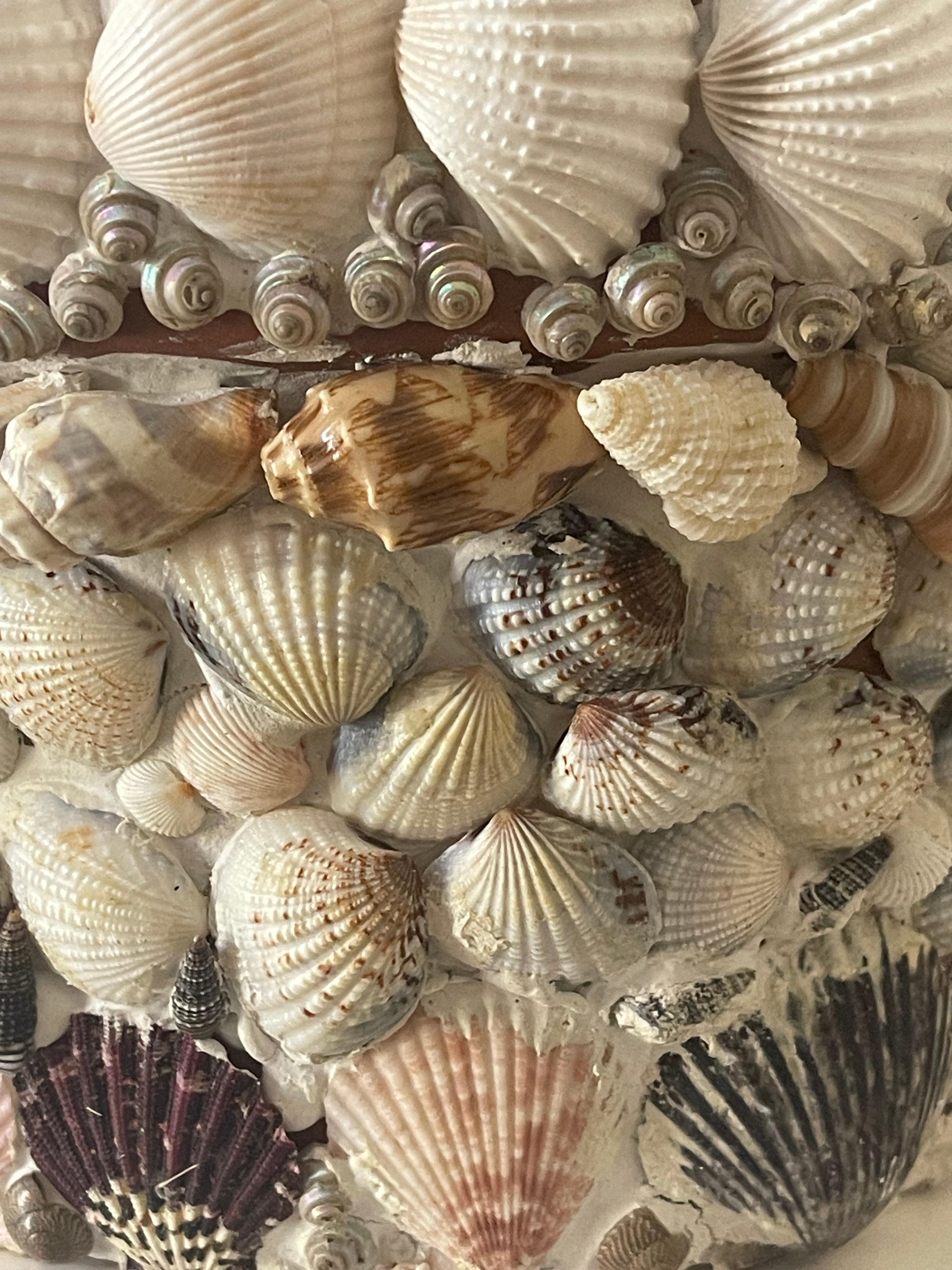 Vintage Florida Muscheln inkrustiert Pflanzer im Zustand „Gut“ im Angebot in Boca Raton, FL