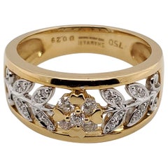 Vintage Flower and Leave Design Ring Set in 18 White and Yellow Gold