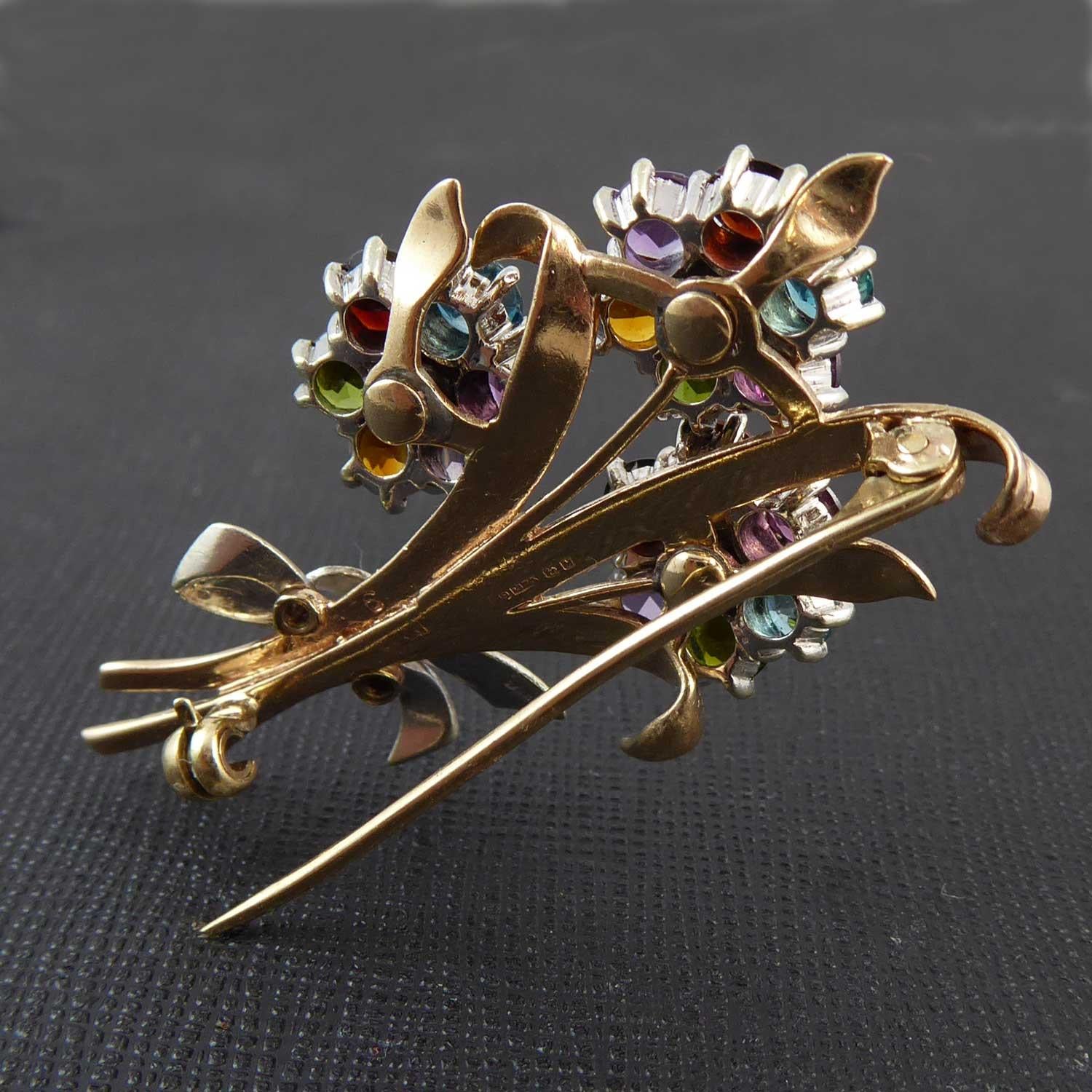 Round Cut Vintage Flower Bouquet Brooch in Yellow and White Gold, Semi-Precious Gemstones