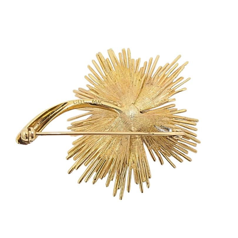 Women's or Men's Vintage Flower Brooch 14k Gold Diamond For Sale
