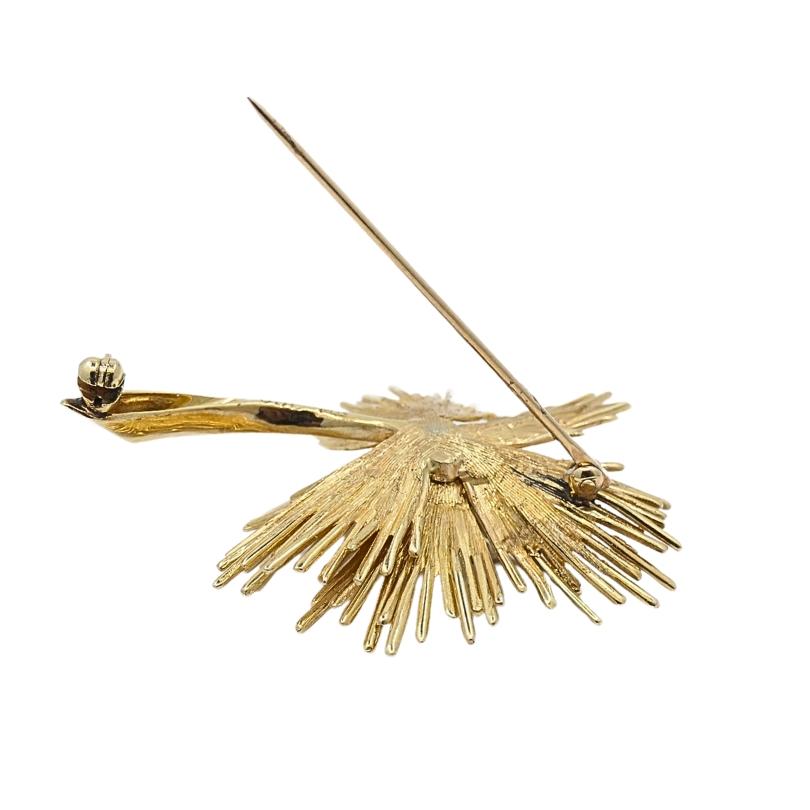 Vintage Flower Brooch 14k Gold Diamond For Sale 1
