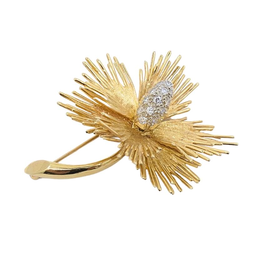 Vintage Flower Brooch 14k Gold Diamond For Sale 2