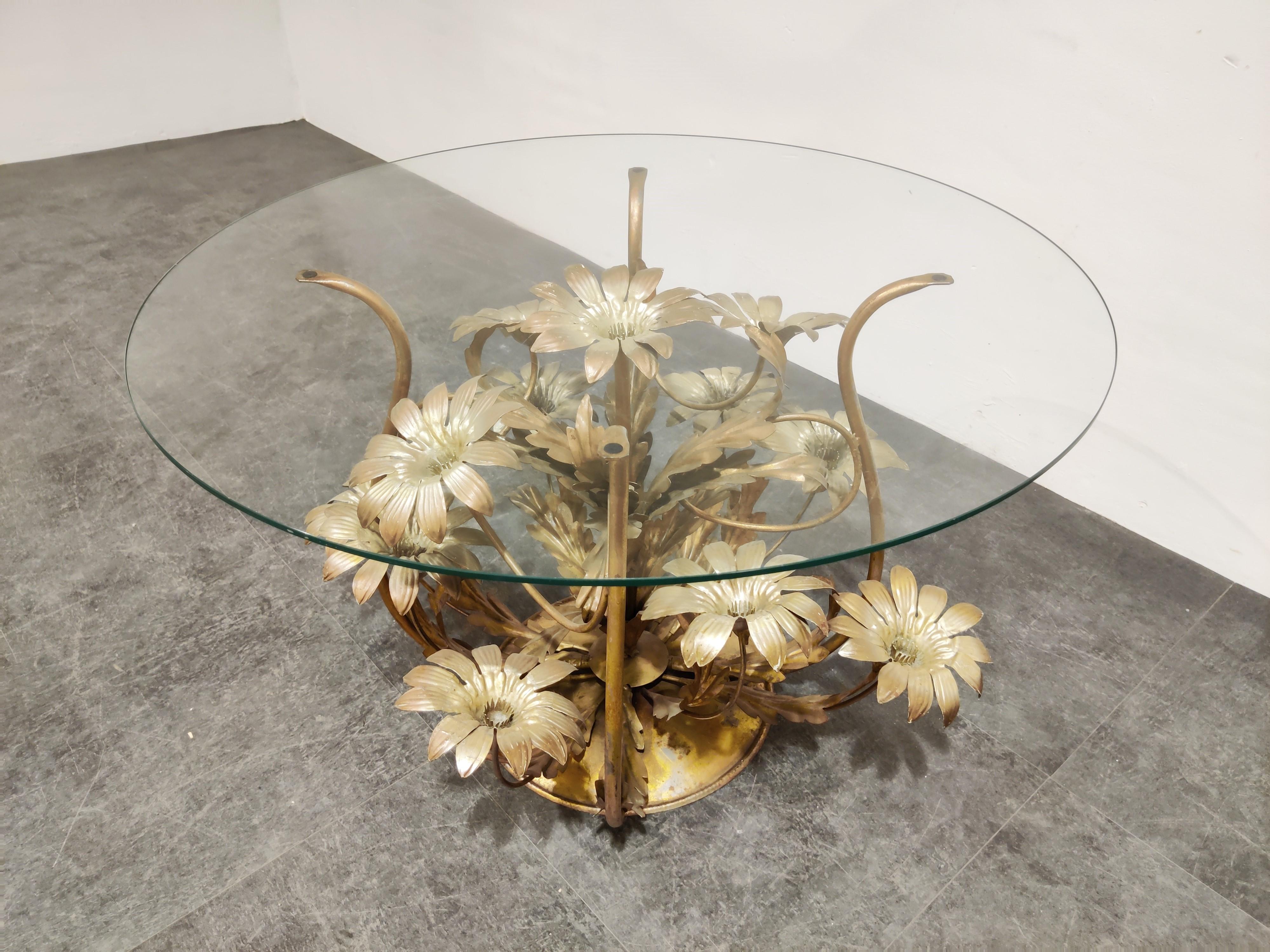 Vintage Flower Coffee Table, Italy, 1960s In Good Condition In Leuven, Vlaams Gewest