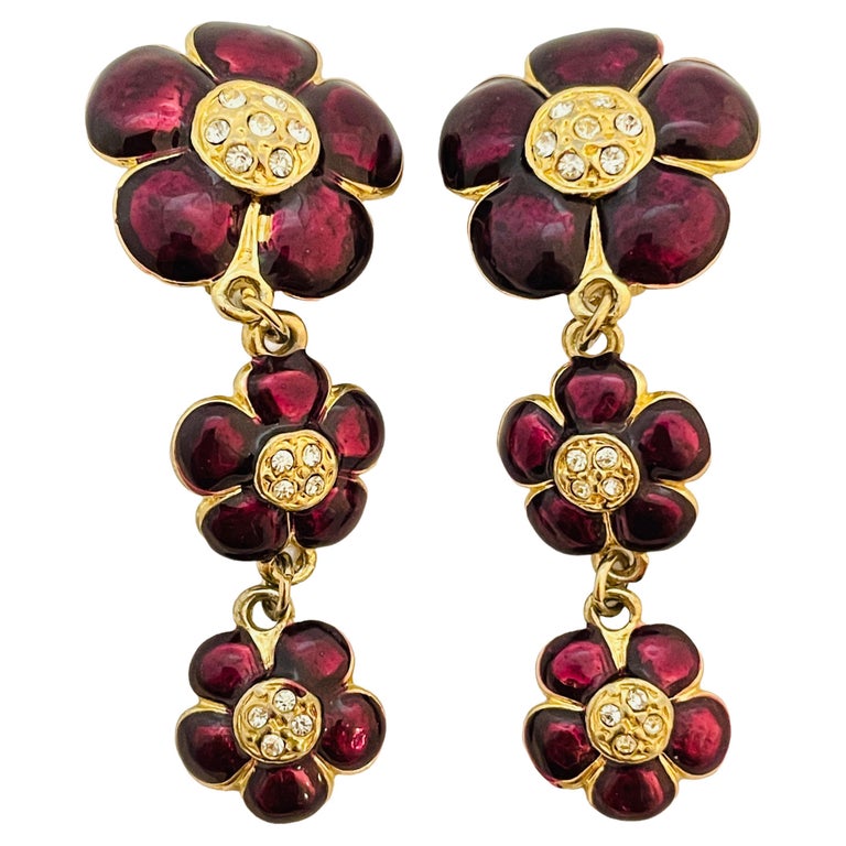 Vintage Jewelry Earrings Clip On Flower - 244 For Sale on 1stDibs
