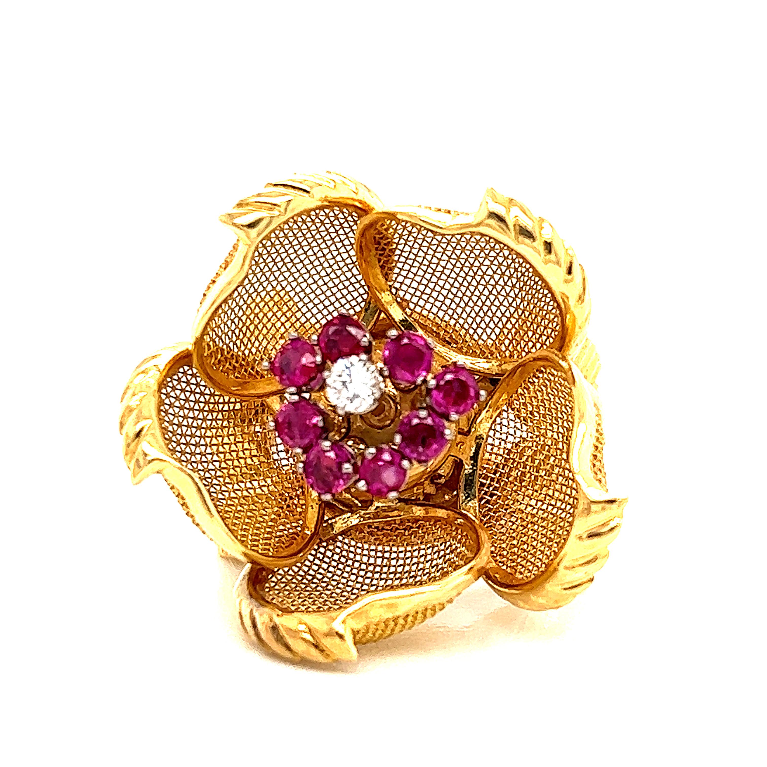 Women's or Men's Vintage Flower Mechanical Ring 18k Yellow Gold Interchagable Pistils