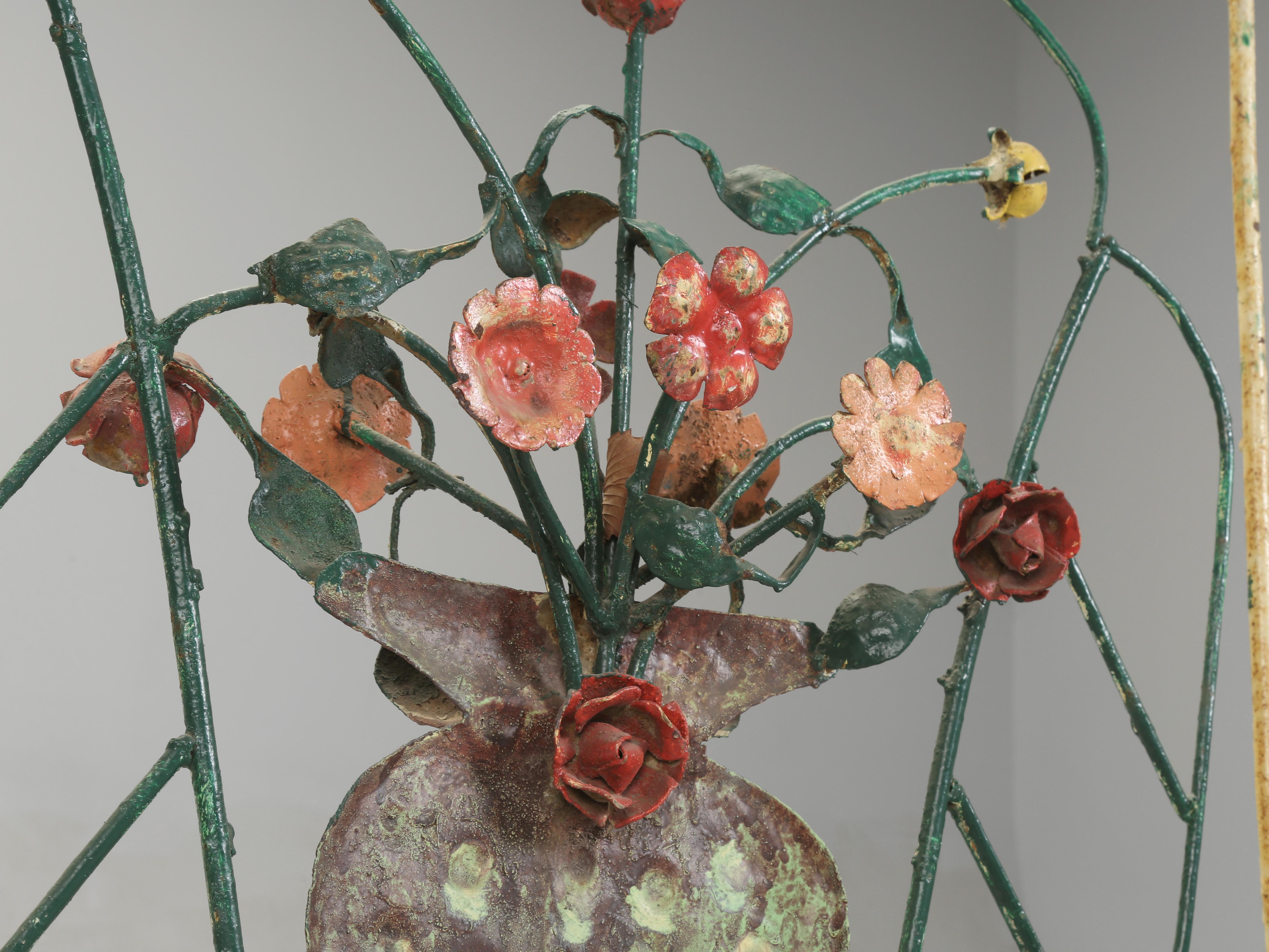 Paravento a motivi floreali o divisorio parziale d'epoca, anni '60 circa, probabilmente italiano in vendita 7