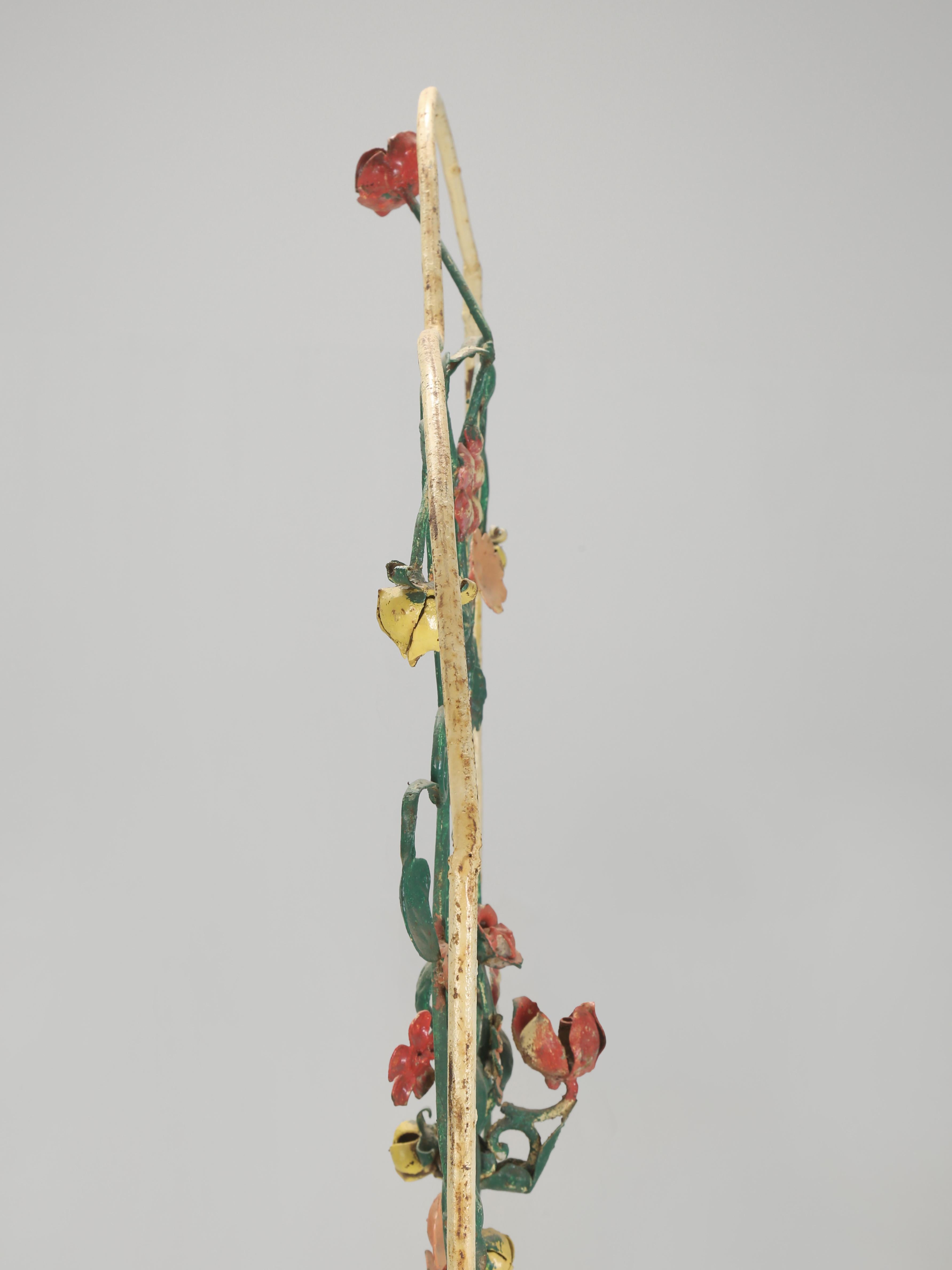 Paravento a motivi floreali o divisorio parziale d'epoca, anni '60 circa, probabilmente italiano in vendita 10