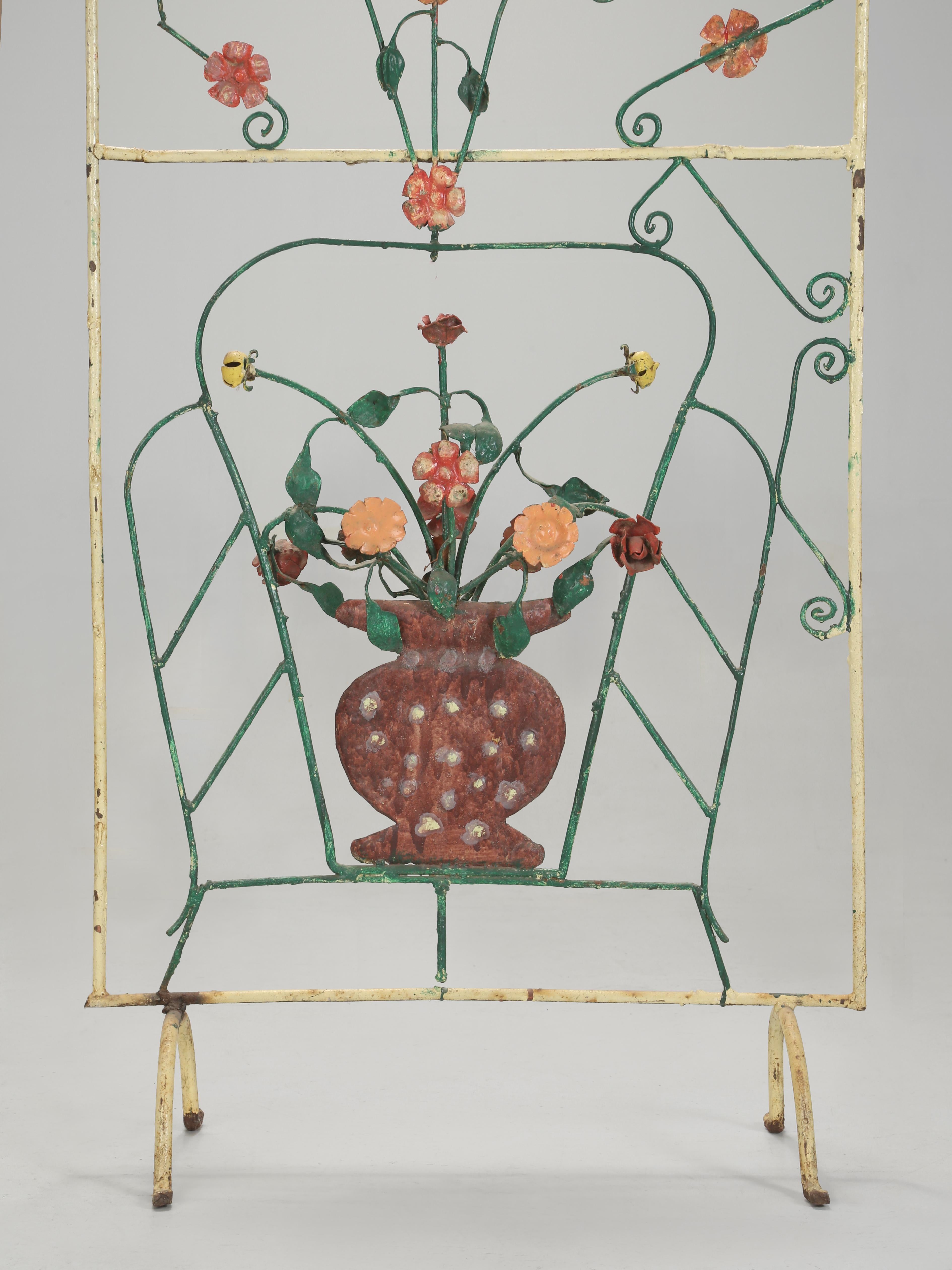 Metà XX secolo Paravento a motivi floreali o divisorio parziale d'epoca, anni '60 circa, probabilmente italiano in vendita