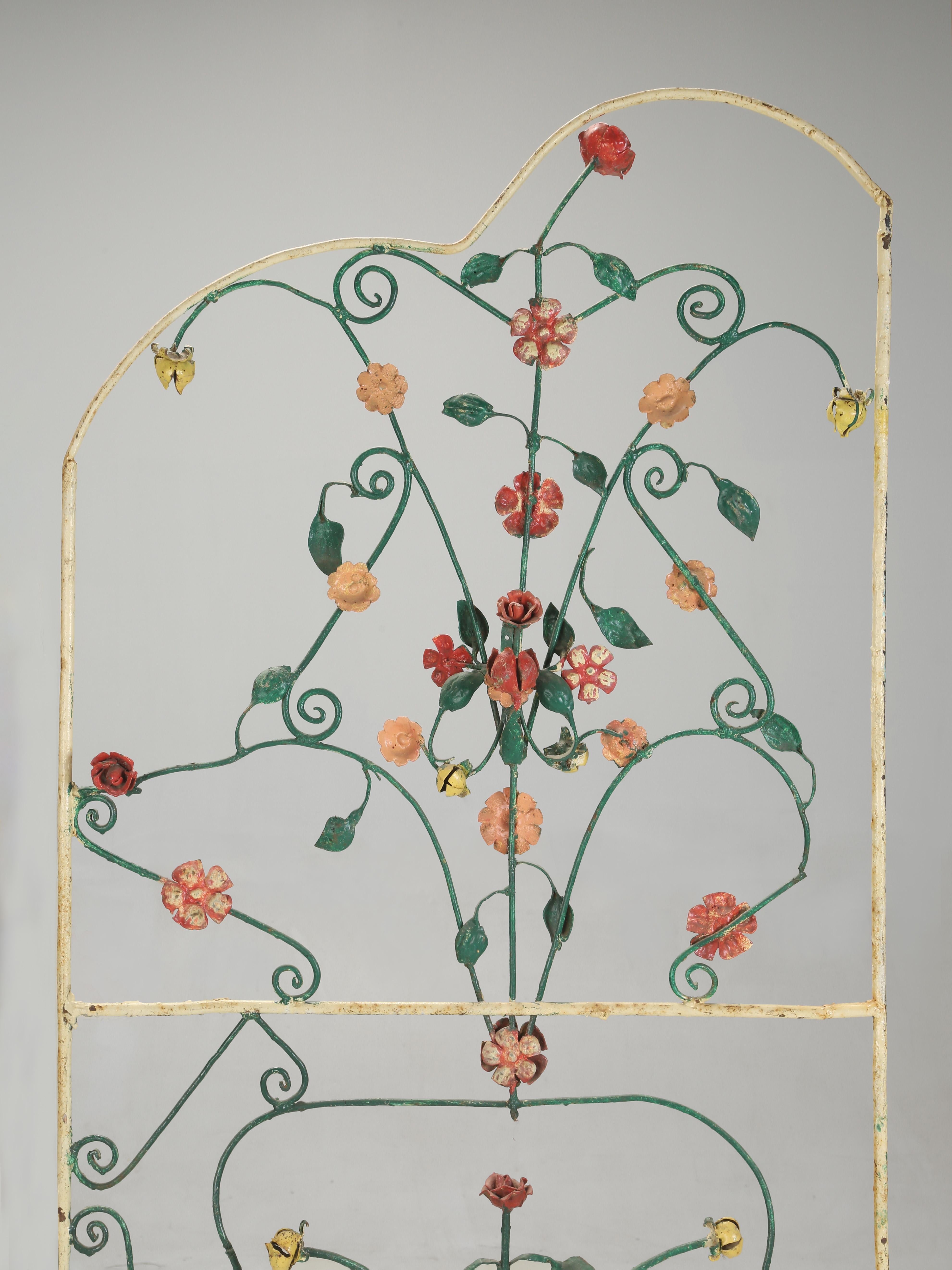 Paravento a motivi floreali o divisorio parziale d'epoca, anni '60 circa, probabilmente italiano in vendita 2