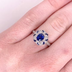 Vintage Flower Sapphire Ring, 1.20 Carat, Ceylon Sapphire Anniversary Wedding