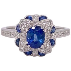 Vintage Flower Sapphire Ring, 1.20 Carat, Ceylon Sapphire Anniversary Wedding
