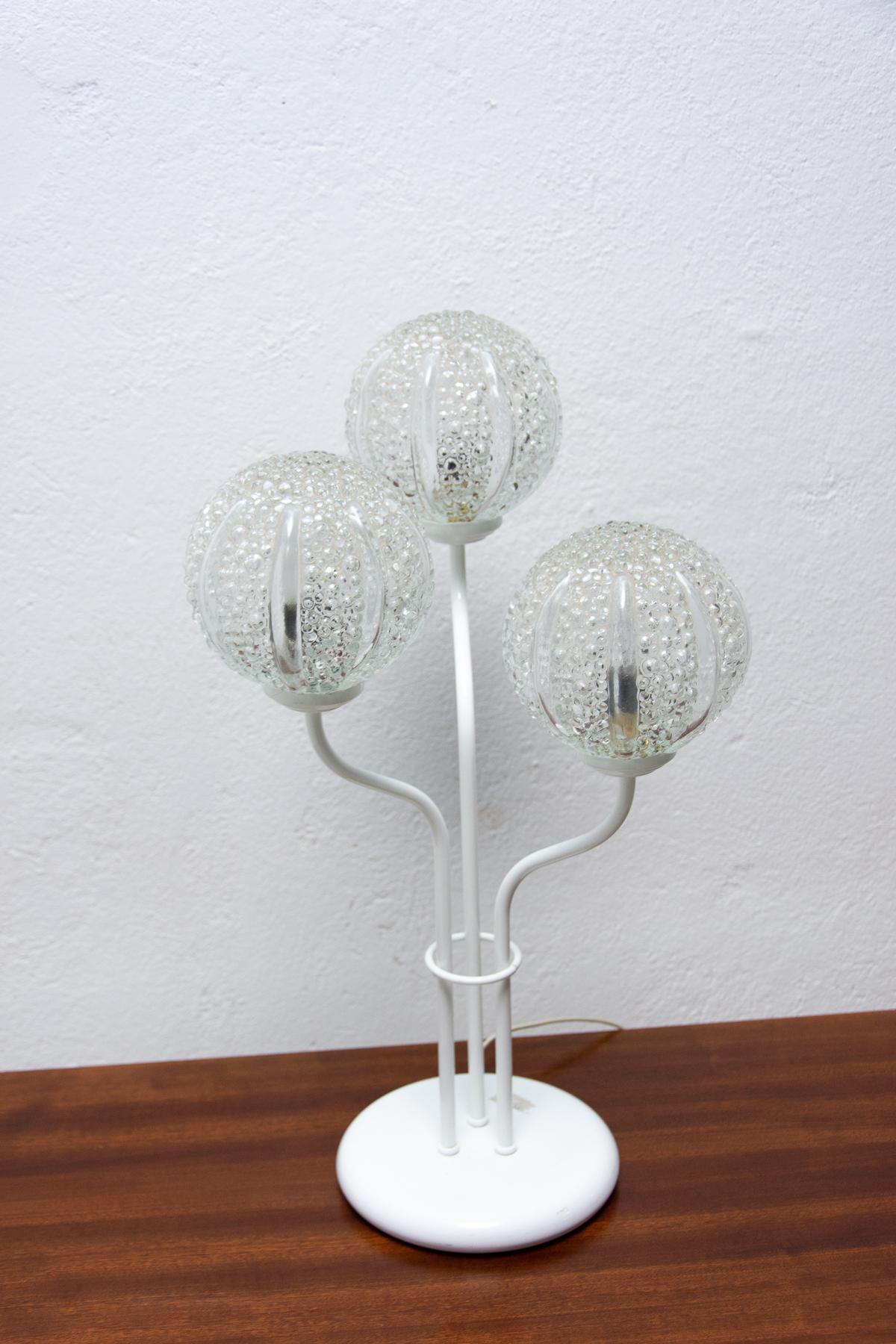 Vintage Flower Table Lamp, 1970´s, Czechoslovakia In Good Condition For Sale In Prague 8, CZ