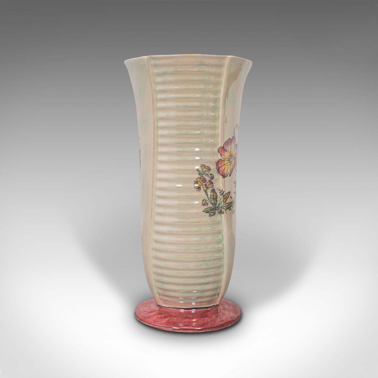 Flower Vase, English, Ceramic, Decorative, Lustre, Mid-20th Century, circa 1950 In Good Condition For Sale In Hele, Devon, GB