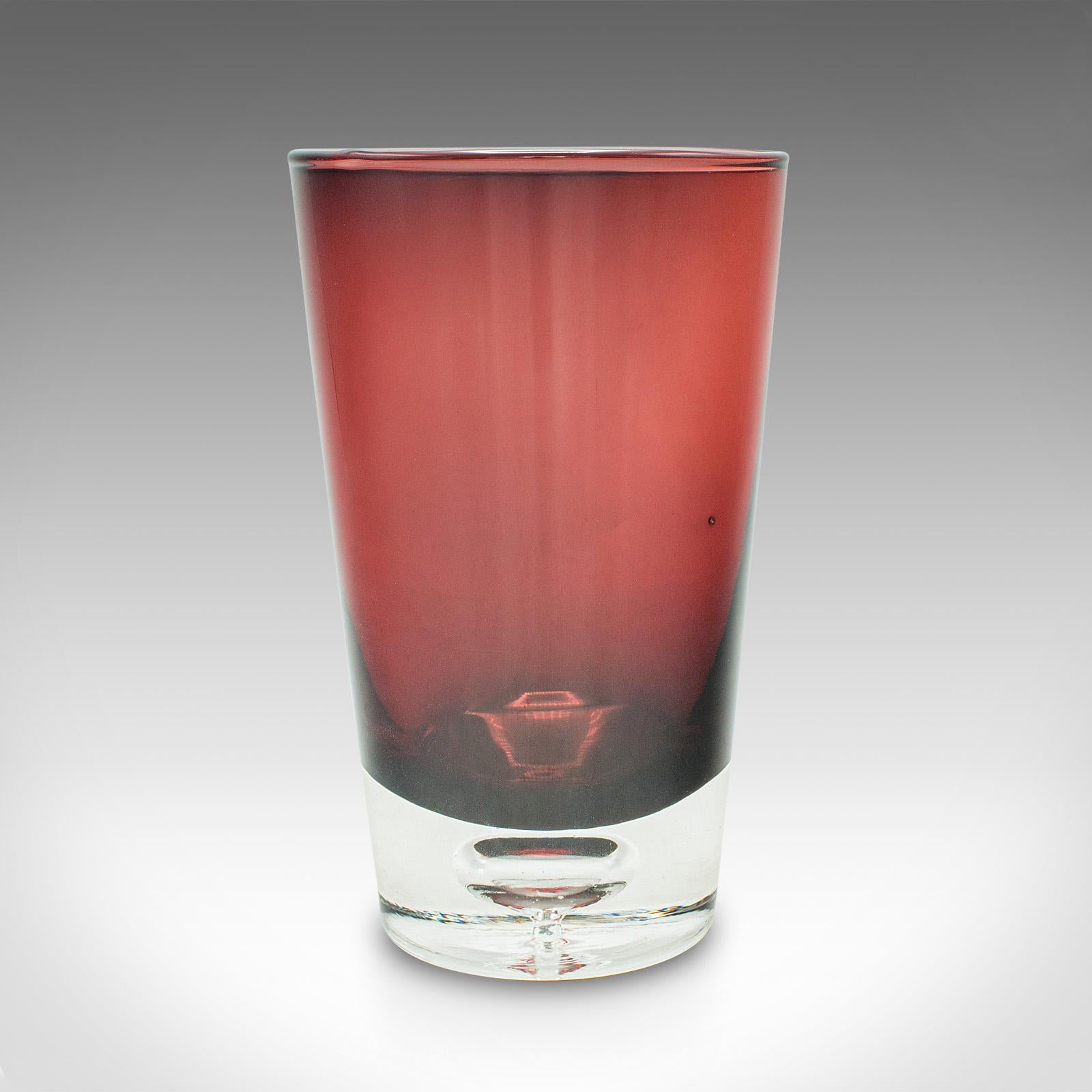 Finlandais Vase à fleurs finlandais, verre d'art, exposition, décoratif, milieu de siècle, 1960 en vente