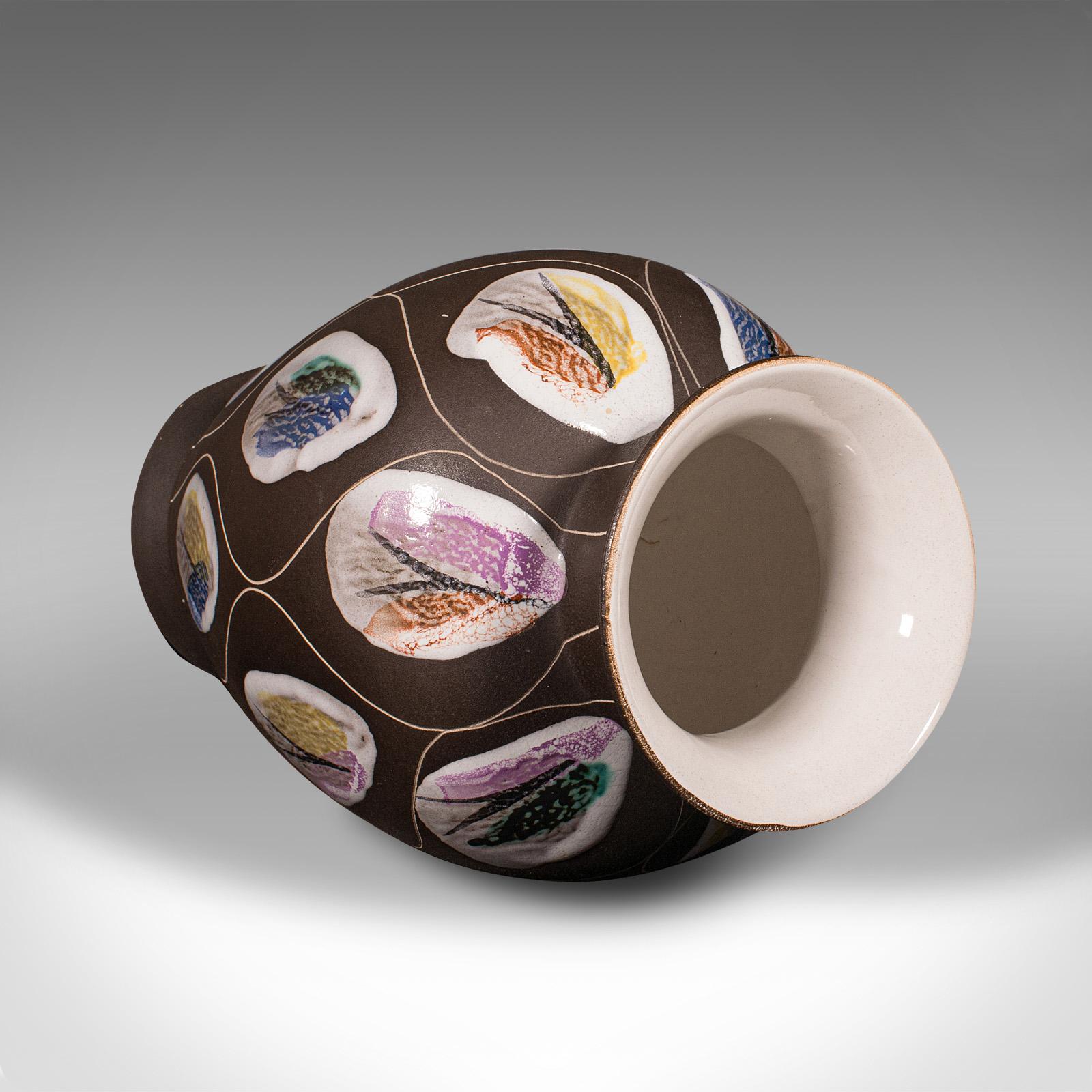 Milieu du XXe siècle Vase à fleurs allemand, céramique mate, urne d'exposition, milieu de siècle, vers 1960 en vente