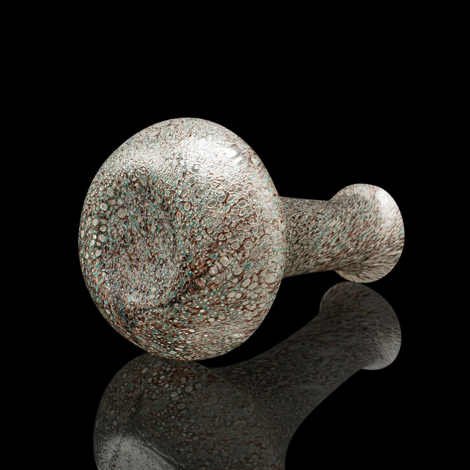 Vetro artistico Vaso di fiori d'epoca, scozzese, vetro artistico, espositore, manico a goccia di pose, C.C. in vendita