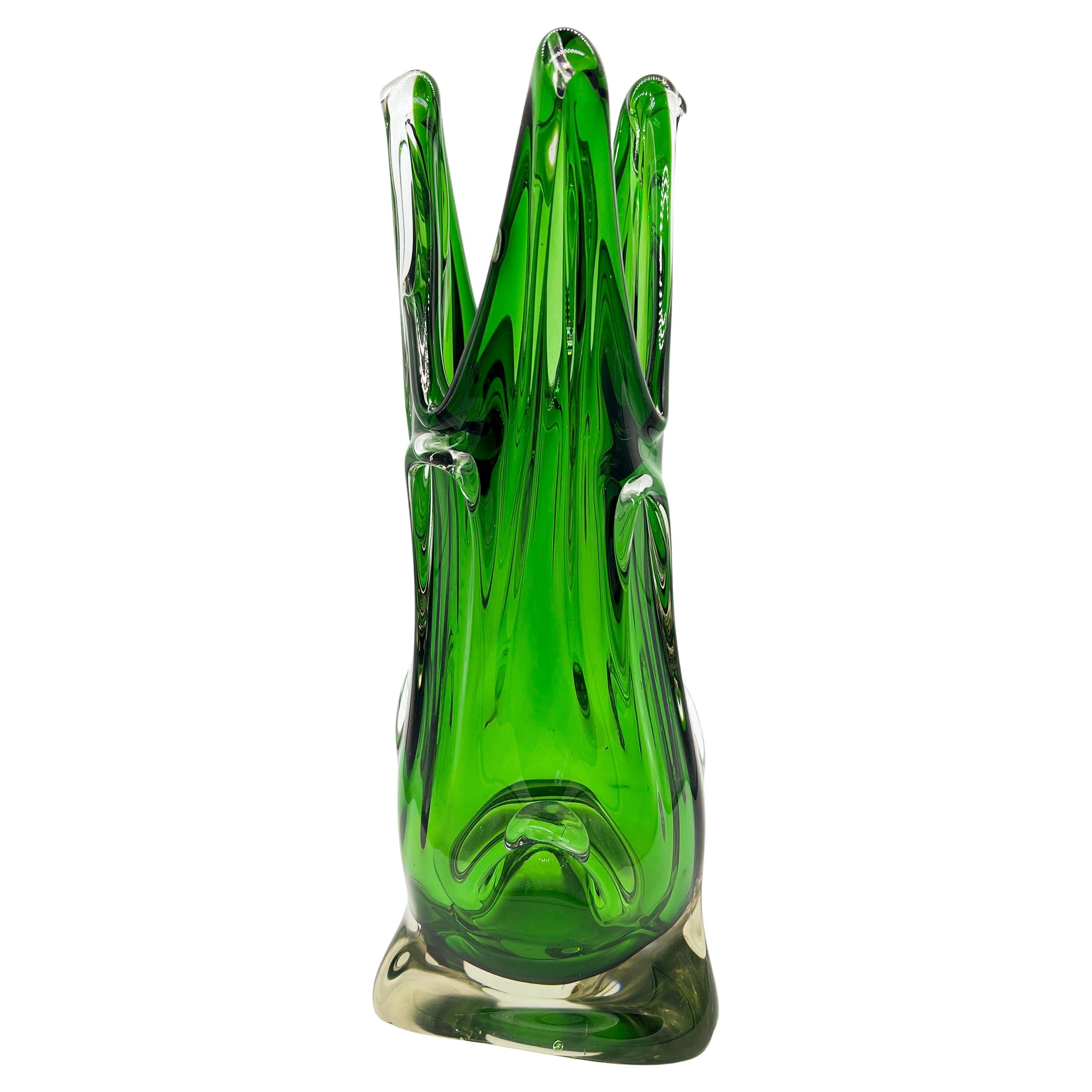 Sculpture vintage fluide et massive de Murano en verre transparent et vert Sommerso