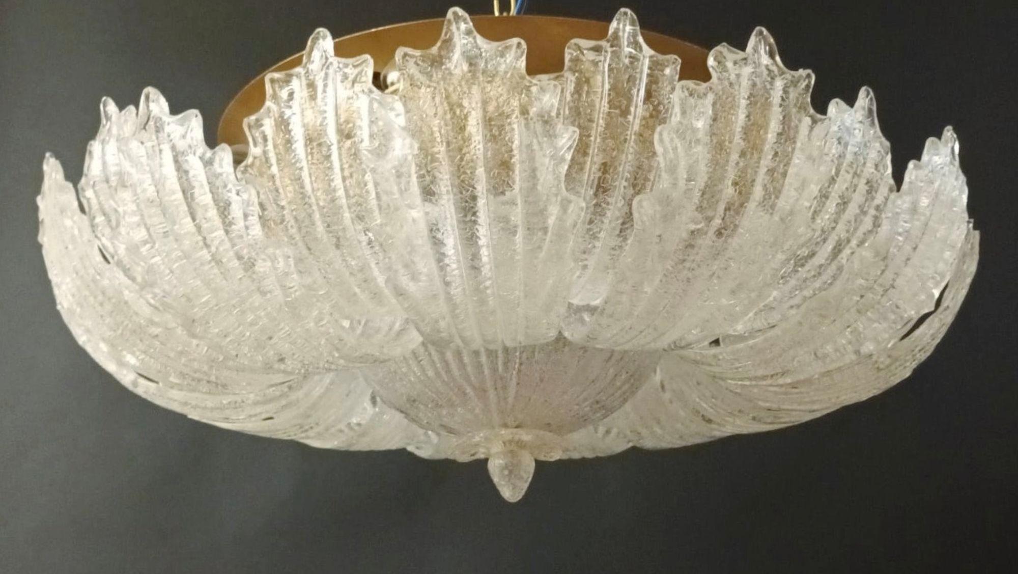 Vintage Flush Mount with Clear Graniglia Murano Glass Leaves. Italy, 1960's. In Excellent Condition For Sale In Los Angeles, CA