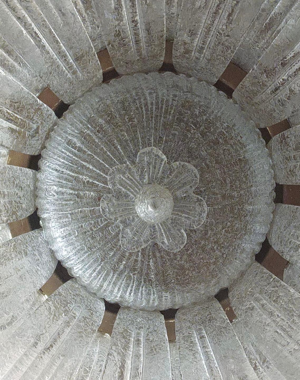 Vintage Flush Mount with Clear Graniglia Murano Glass Leaves. Italy, 1960's. For Sale 1