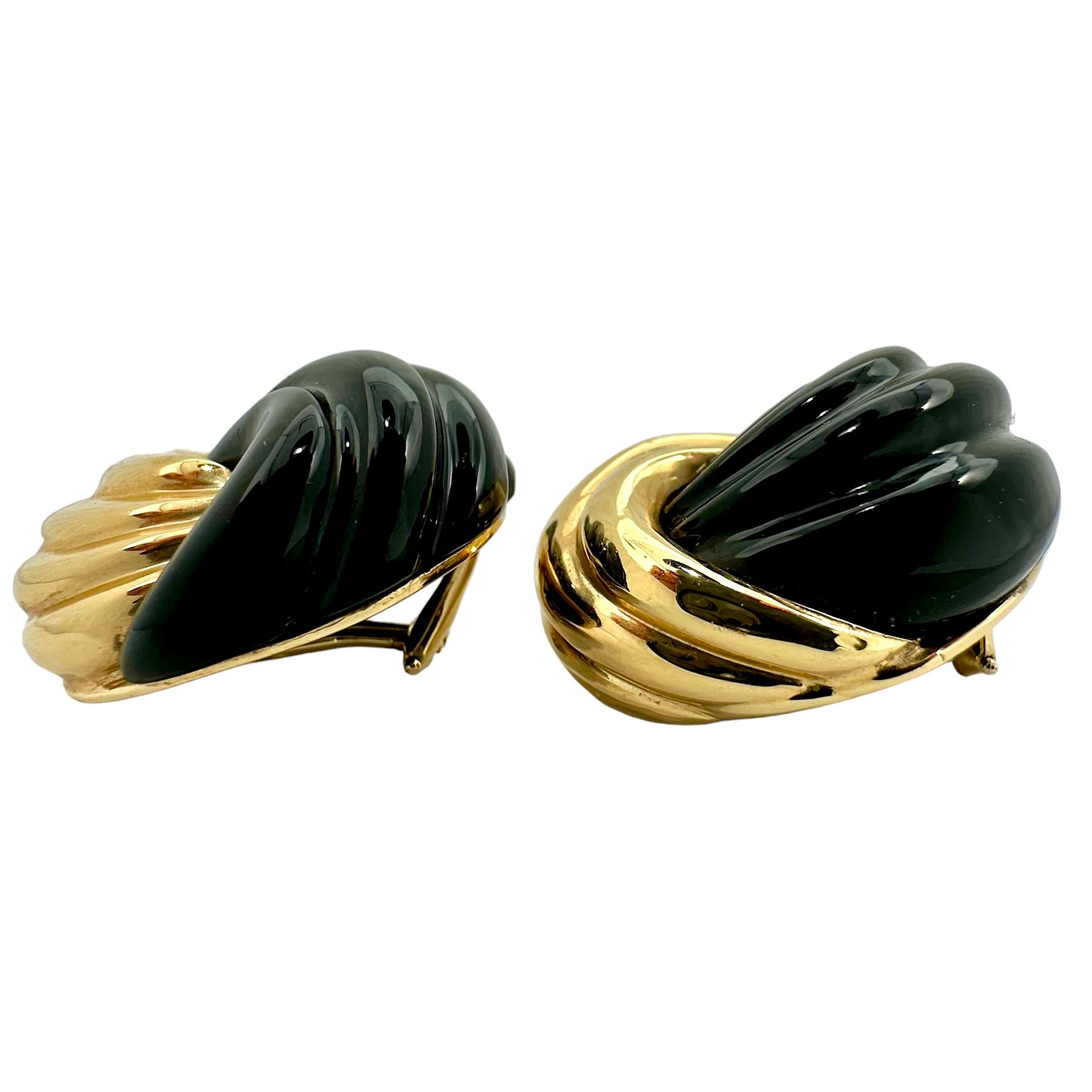 Modern Vintage Fluted 14K Yellow Gold and Black Onyx Knot  Earrings by Designer Maz For Sale