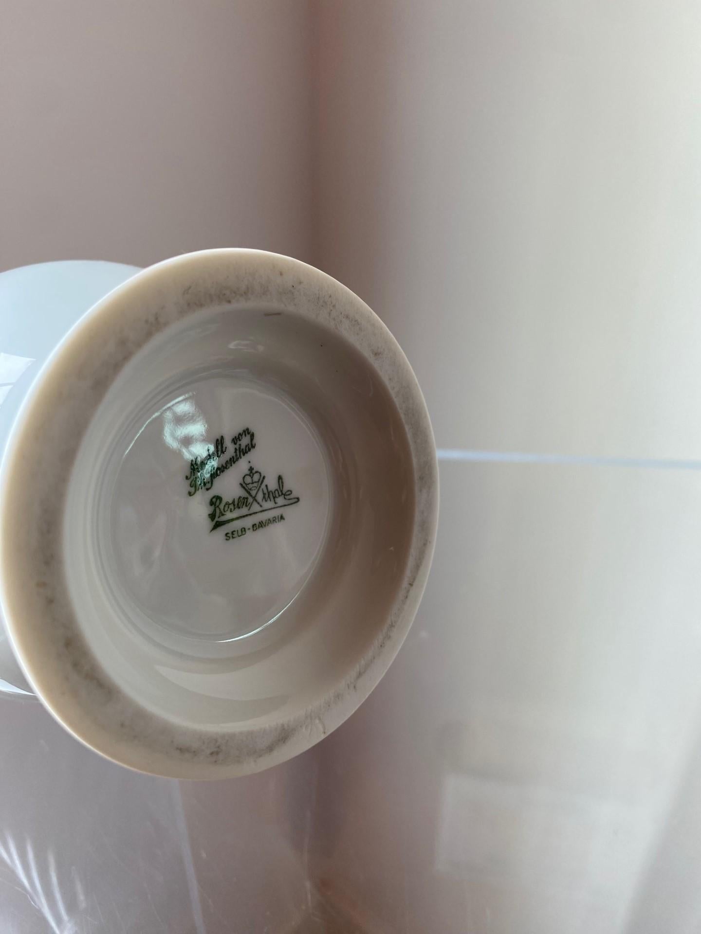 Vintage-Vase aus geriffeltem und ausgestelltem Porzellan von Rosenthal (Deutsch) im Angebot