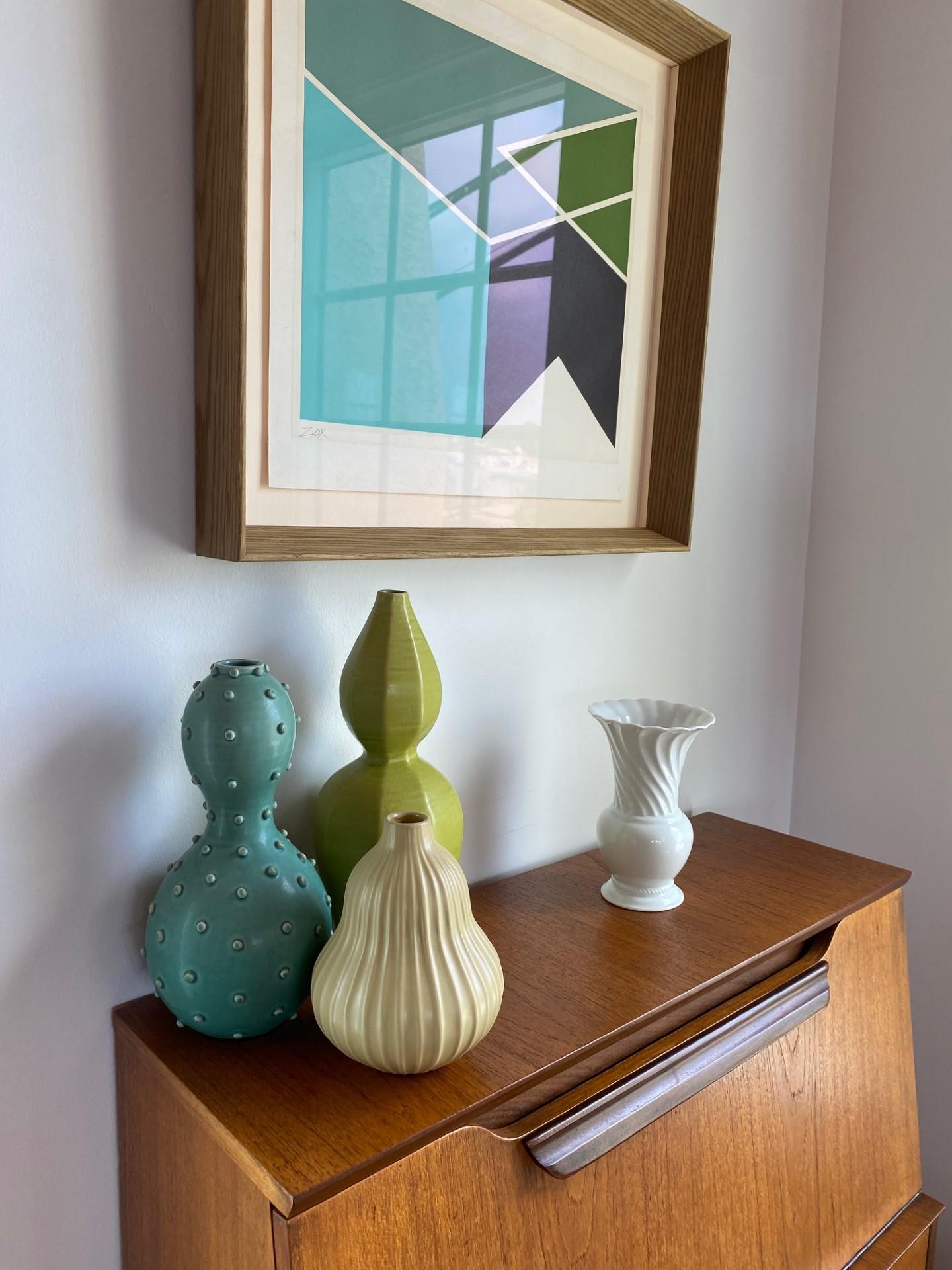 Vintage-Vase aus geriffeltem und ausgestelltem Porzellan von Rosenthal im Zustand „Gut“ im Angebot in San Diego, CA