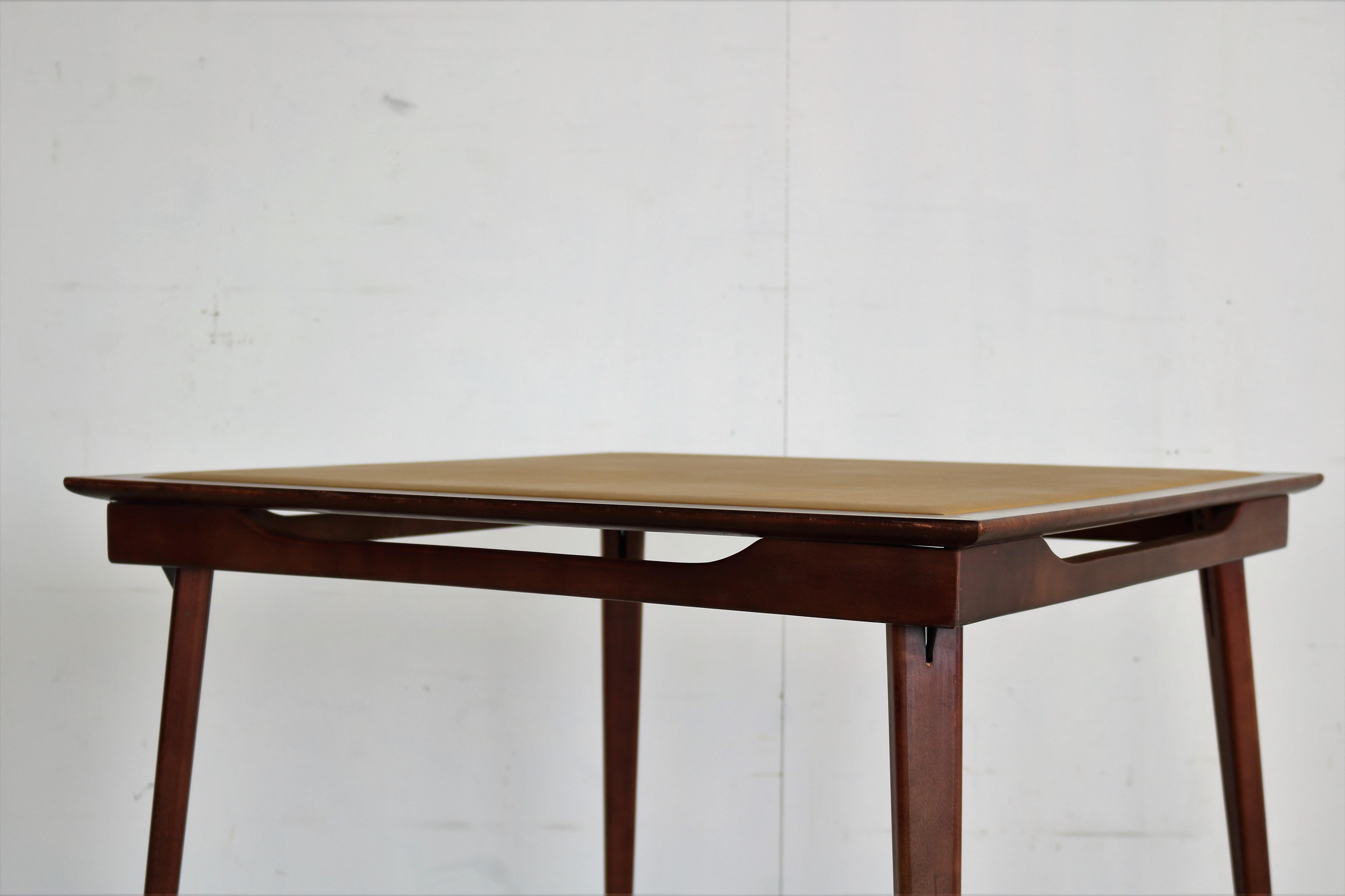 Mid-20th Century Vintage Foldable Table from Stakmore