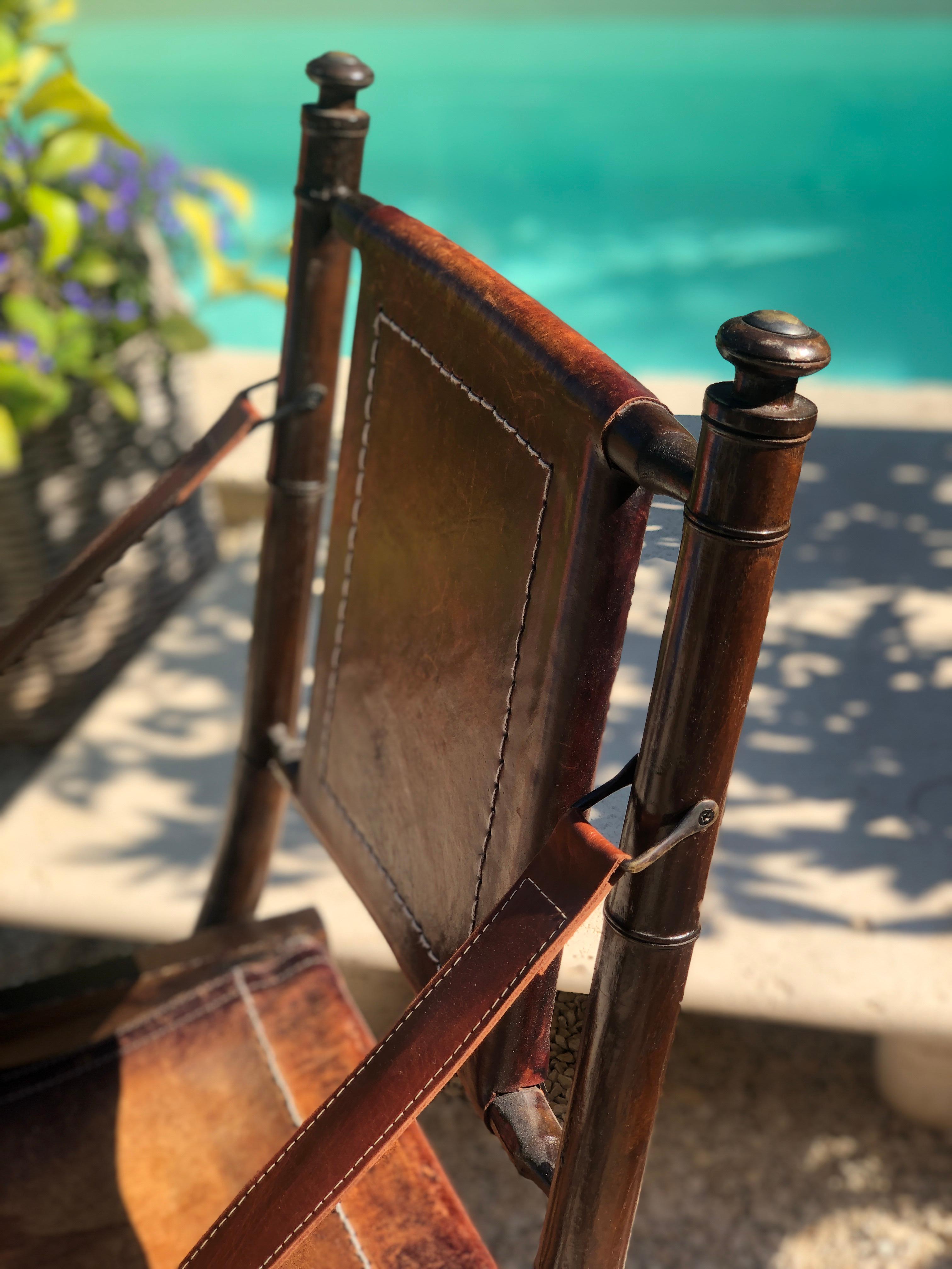Klappbarer Bootsstuhl aus Leder, Bambus und Messing 1930 im Zustand „Gut“ im Angebot in Saint Rémy de Provence, FR