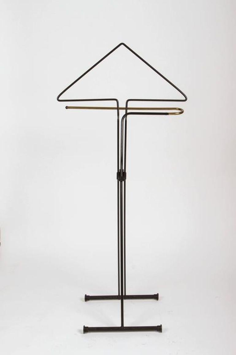 Vintage Folding Valet Metall Stand von Fratelli Reguitti 1950s im Zustand „Gut“ im Angebot in North Hollywood, CA