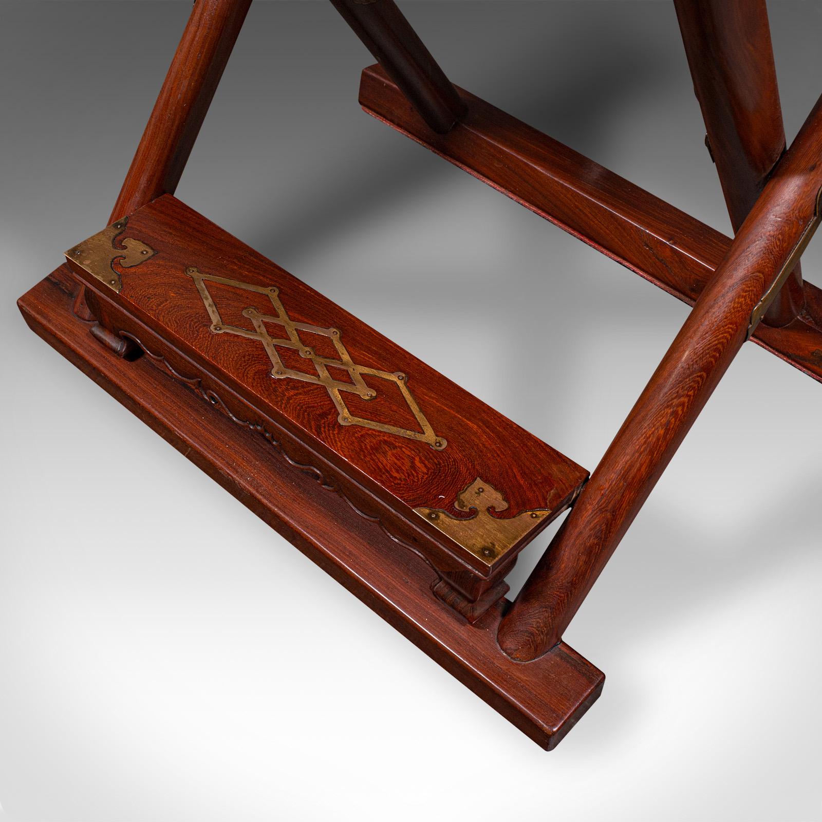 Klappbarer Veranda-Stuhl, orientalischer, Kampagnen-Sitz aus Teakholz, Art déco, um 1930 im Angebot 4