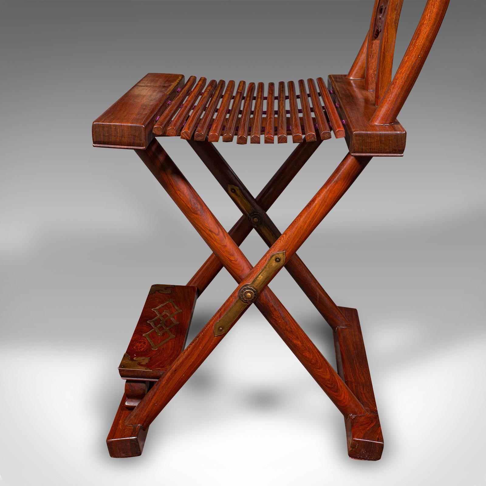 Klappbarer Veranda-Stuhl, orientalischer, Kampagnen-Sitz aus Teakholz, Art déco, um 1930 im Angebot 3
