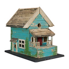 Vieille maison d'oiseau Folk Art:: Américain:: Scratch Built:: Midwestern:: Garden:: 1960