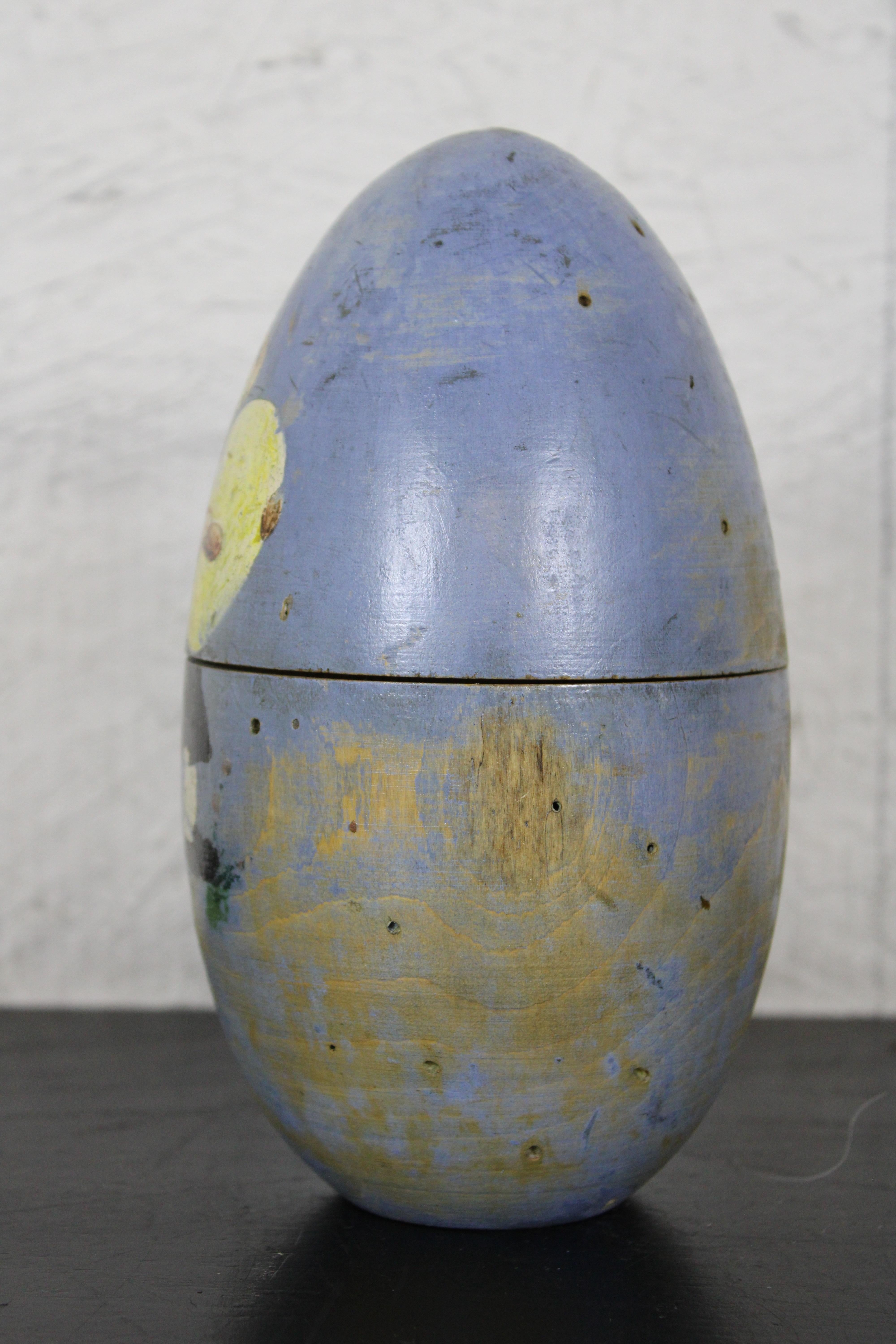 Vintage Folk Art Easter Bunny Rabbit Carved Wood Egg Trinket Box Primitive 1