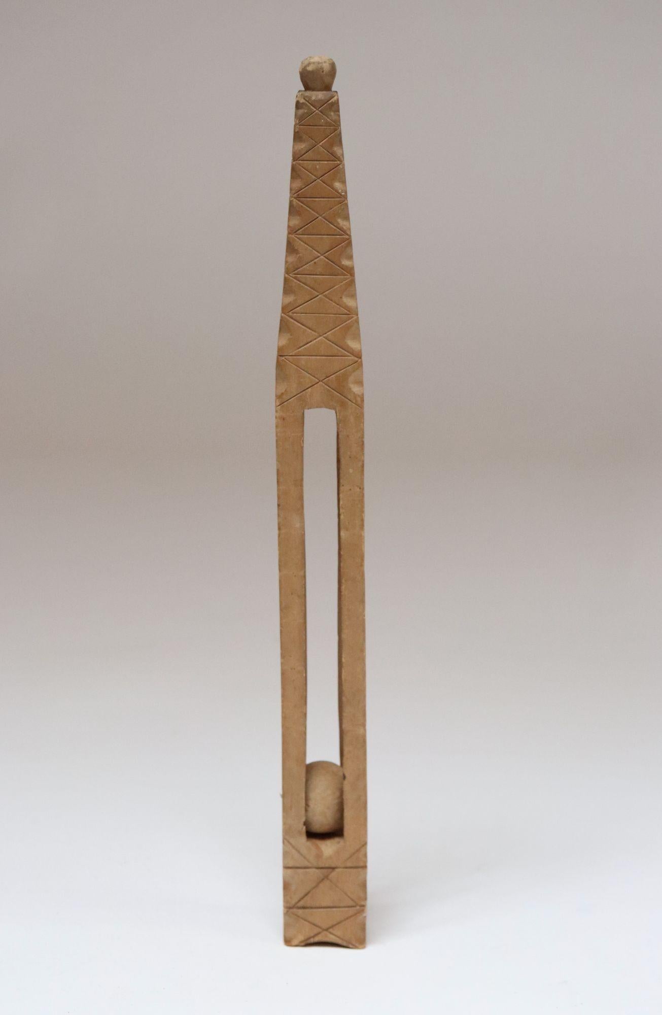 Américain Sculpture d'obélisque fantaisiste vintage 