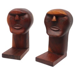 Sujetalibros Vintage Folk Art Carved de nogal tallado a mano