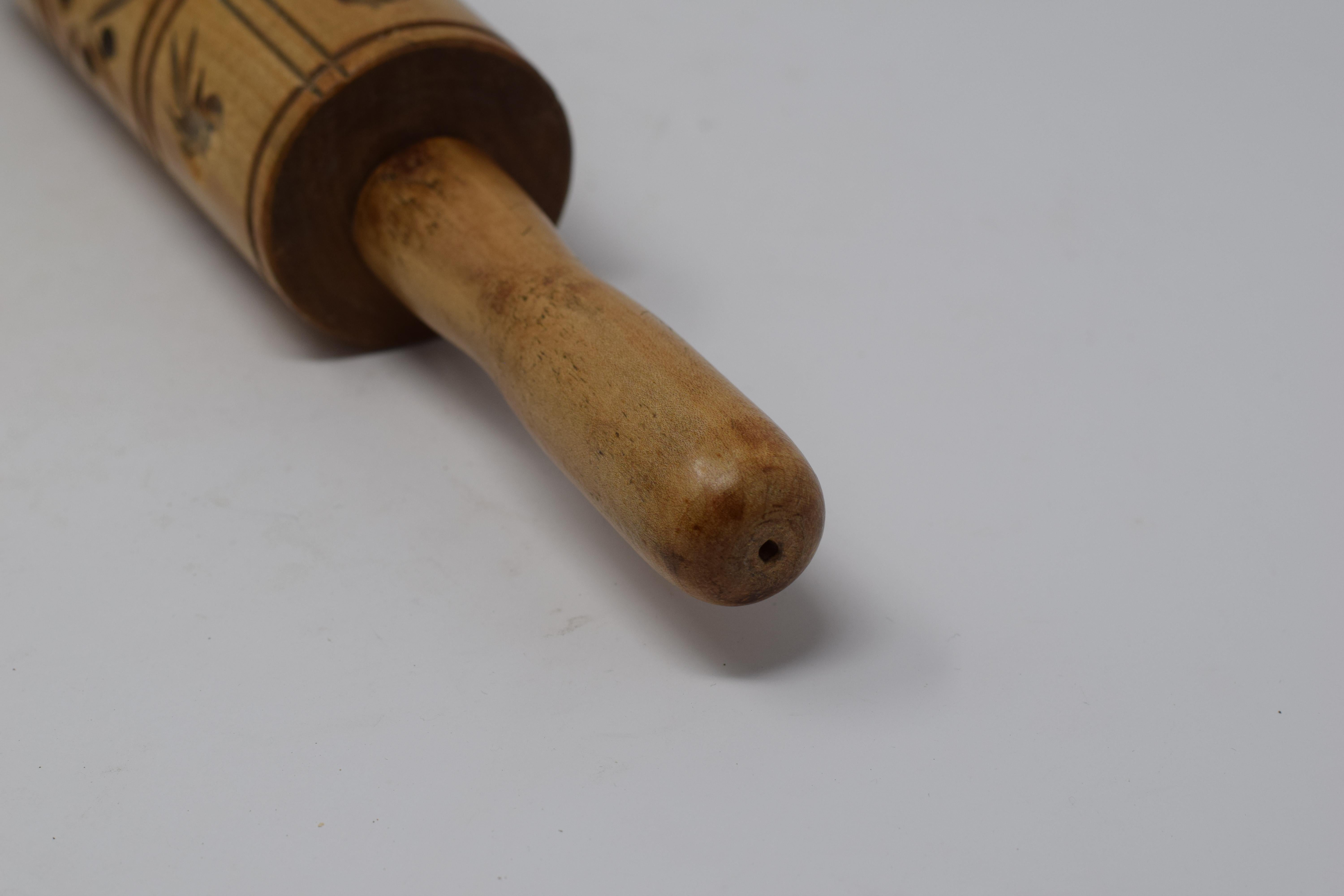 vintage springerle rolling pin