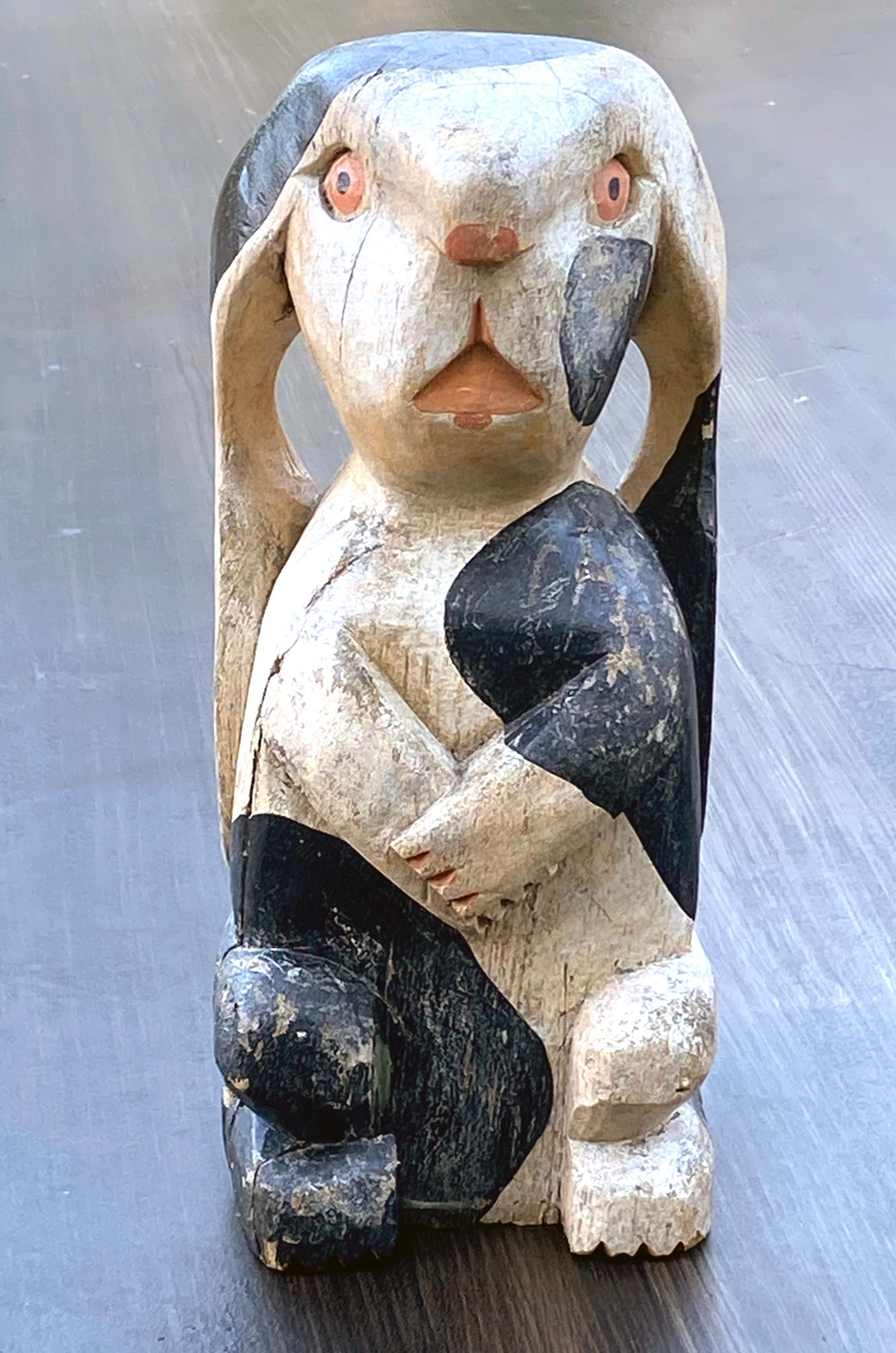 Artisanat Vintage Folk Art - Bois sculpté et chromé en bois de lapin en caoutchouc en vente