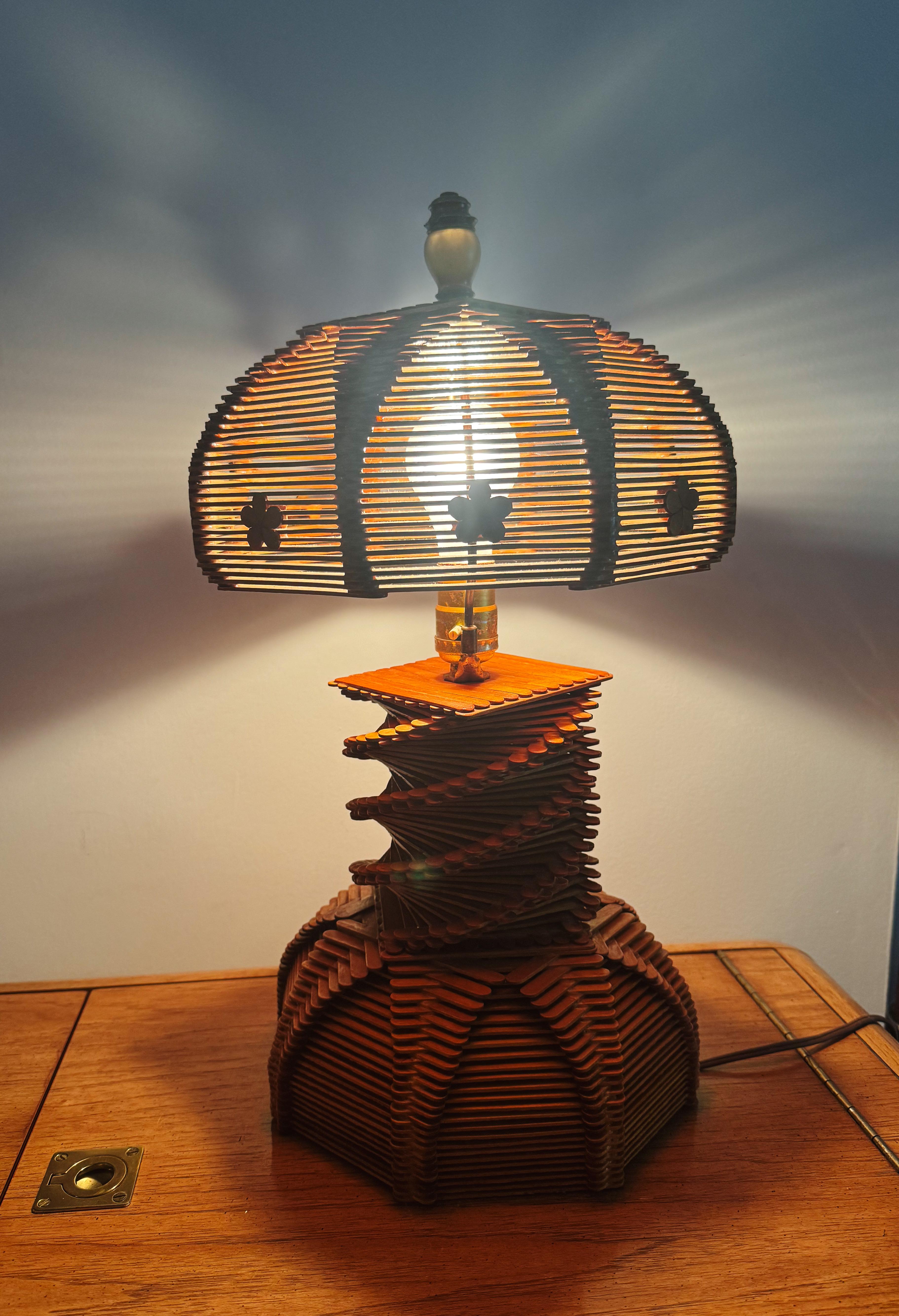 Wood Vintage Folk Art Tramp Art Popsicle Stick Table Lamp with Matched Shade Mcm For Sale