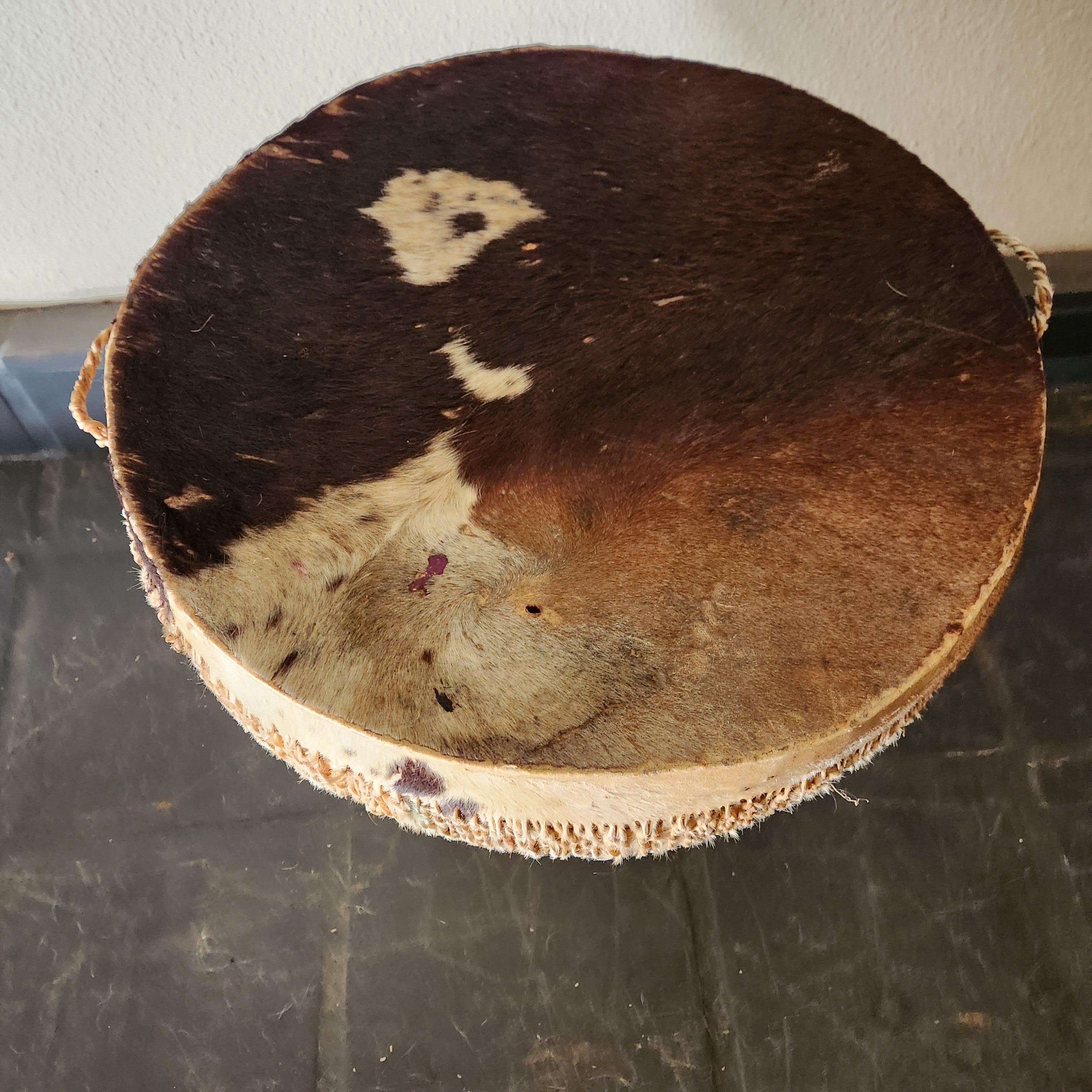 Folk Art Musik Tanz Trommel Ziegenfell Wood Tisch im Angebot 5