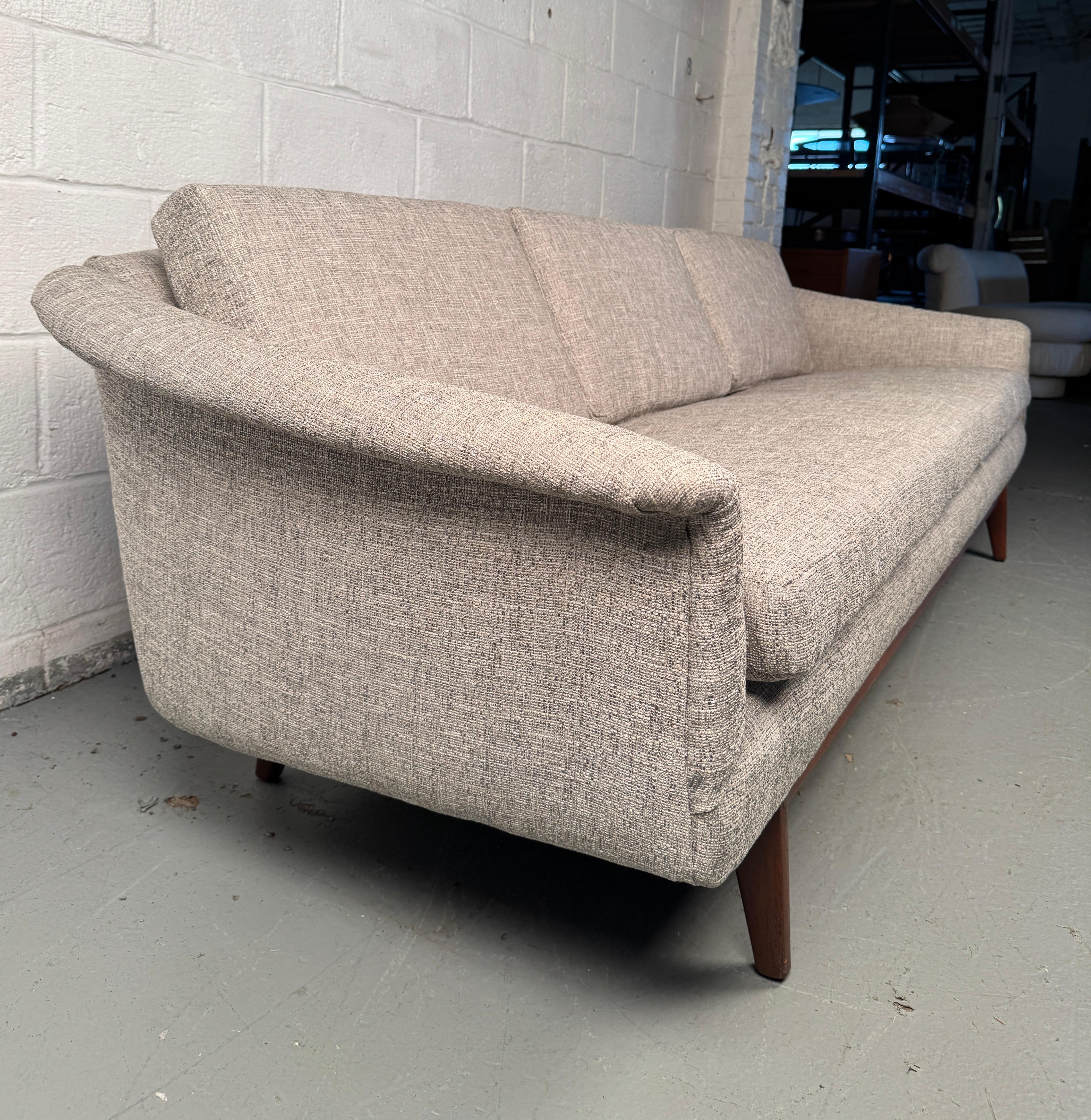 Sofá Vintage Folke Ohlsson para Dux de mediados de siglo en Excelente estado para la venta en Brooklyn, NY