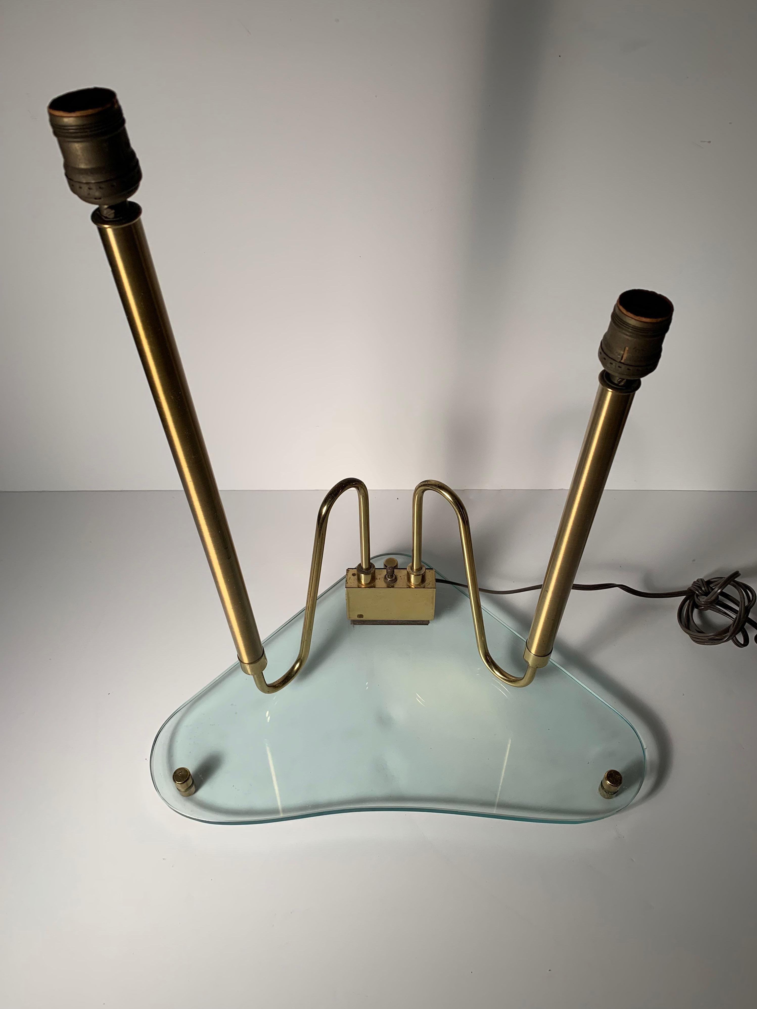 Mid-Century Modern Vintage Fontana Arte Glass and Brass Triangular Lamp For Sale
