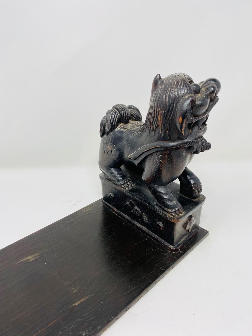 Vintage Foo Dog Bookend Tray In Good Condition For Sale In San Diego, CA