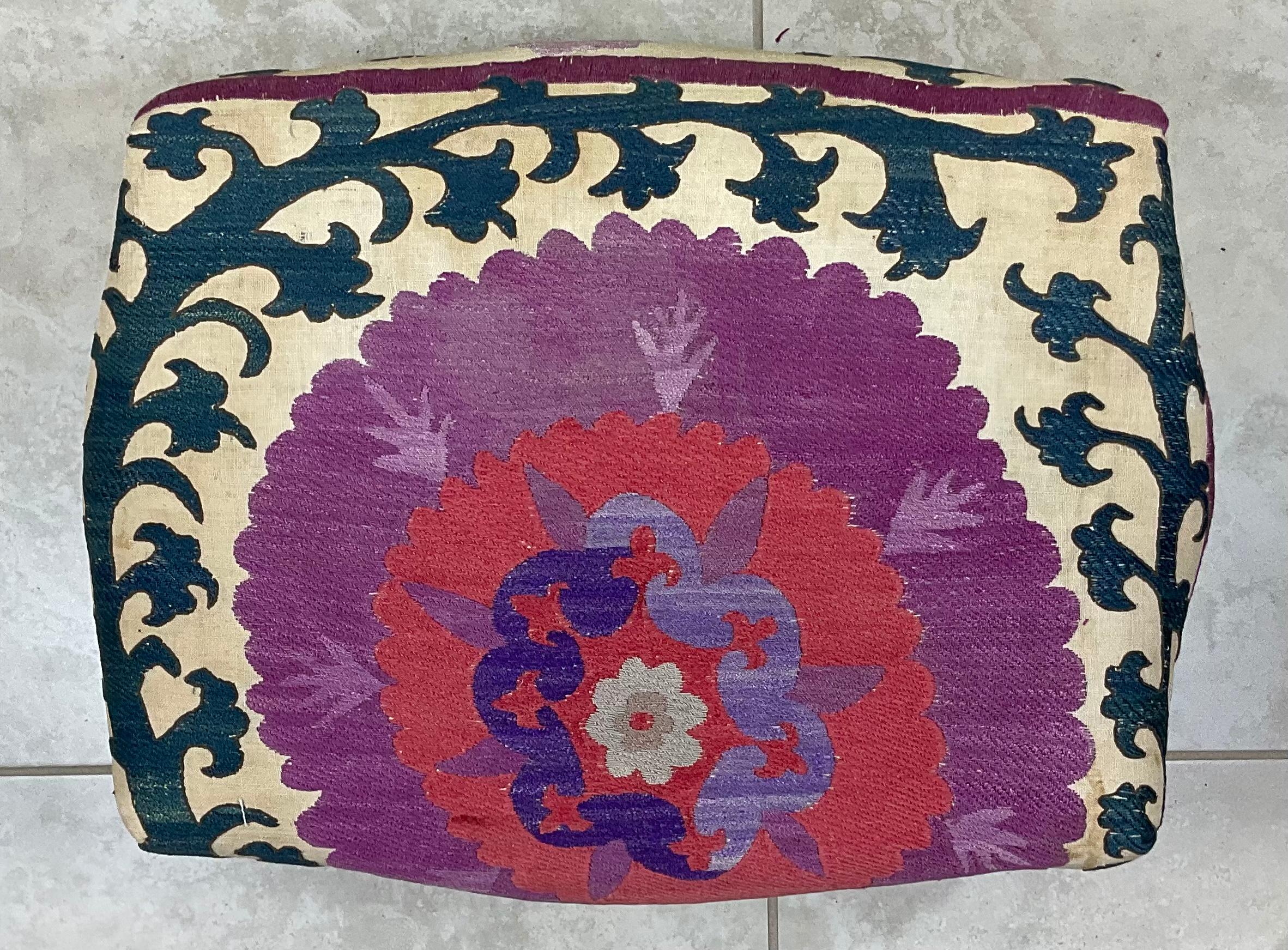 Vintage Foot Stool Upholstered with Antique Suzani Textile For Sale 3