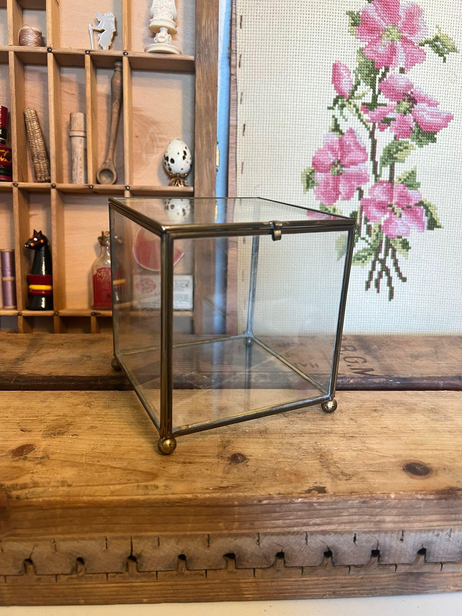 Late 20th Century Vintage Footed Brass Metal Glass Trinket Jewelry Box For Sale