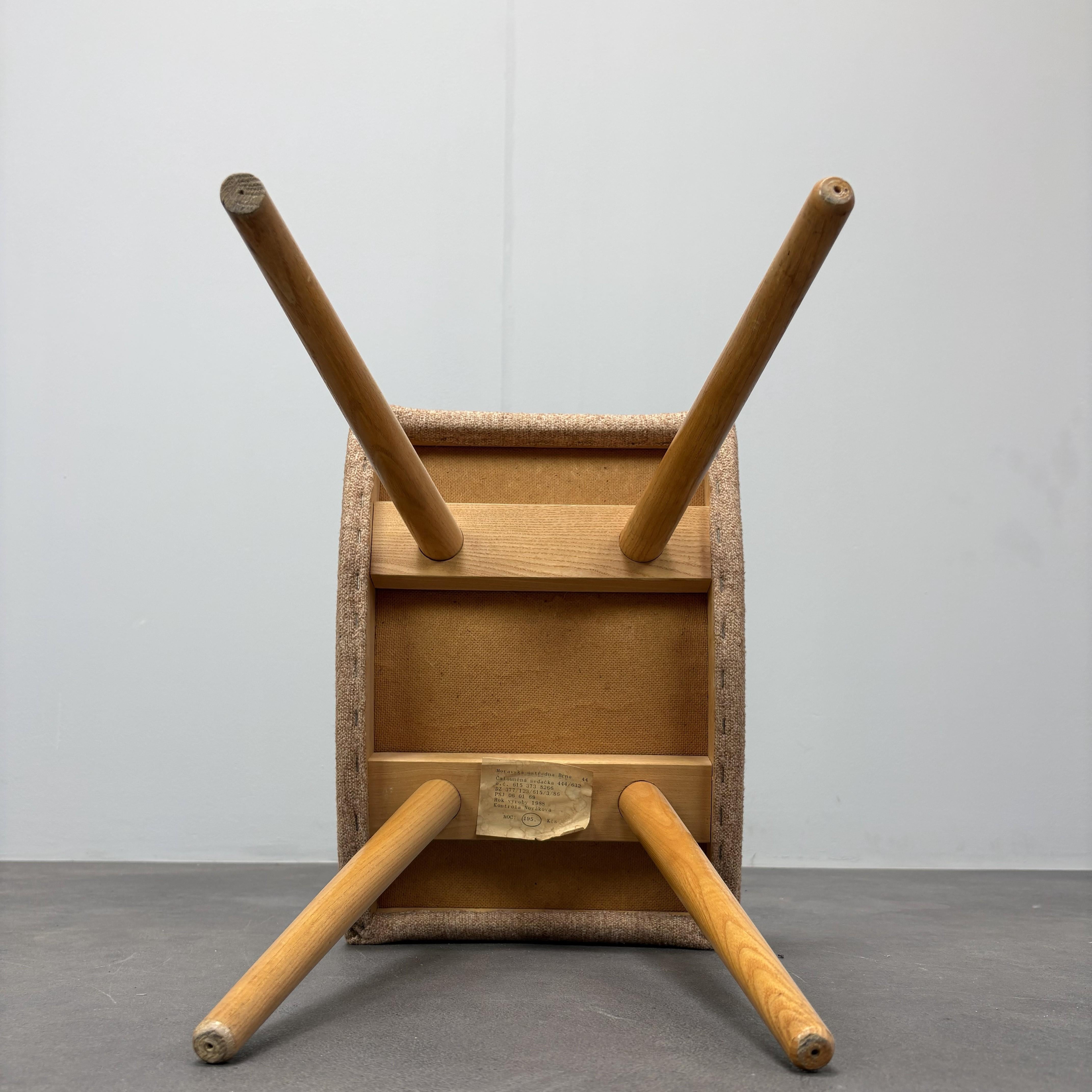 Tabouret Vintage par Moravská Ústředna Brno, 1988, Tchécoslovaquie Bon état - En vente à Praha, CZ
