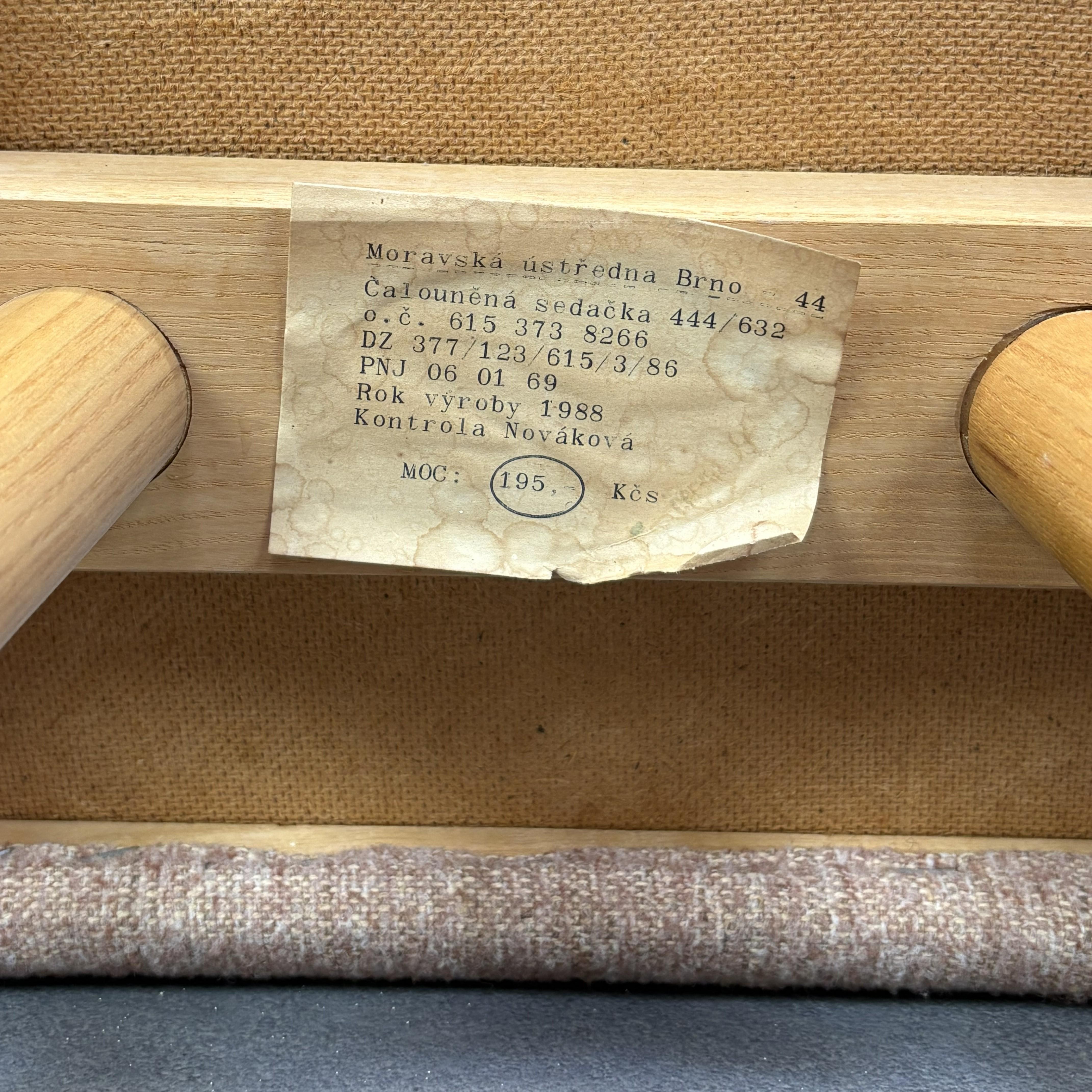 Fin du 20e siècle Tabouret Vintage par Moravská Ústředna Brno, 1988, Tchécoslovaquie en vente
