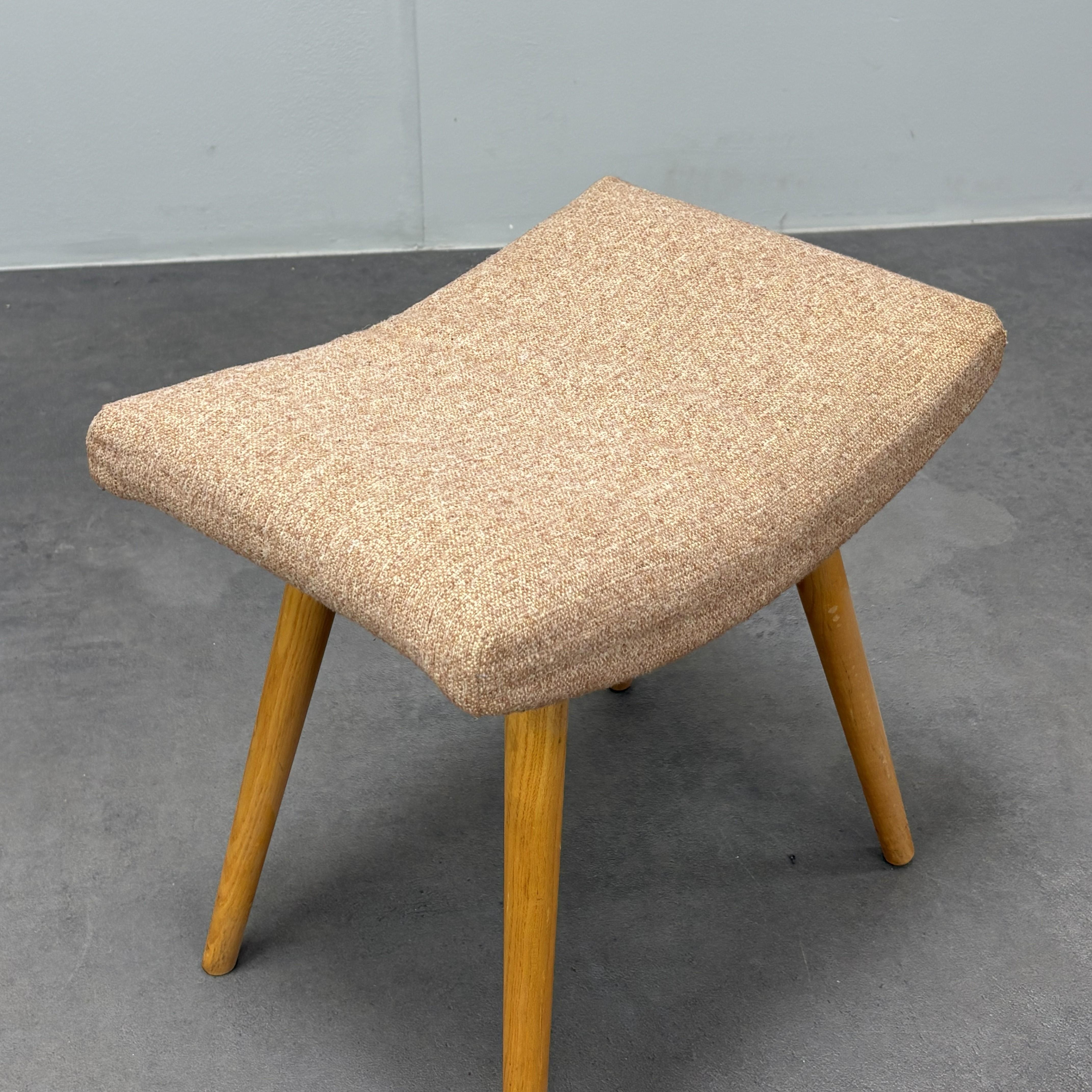 Tabouret Vintage par Moravská Ústředna Brno, 1988, Tchécoslovaquie en vente 1